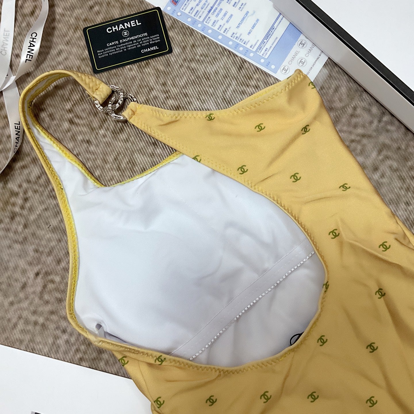 26SS NEW Yellow One-Shoulder One-Piece Swimsuit 👙