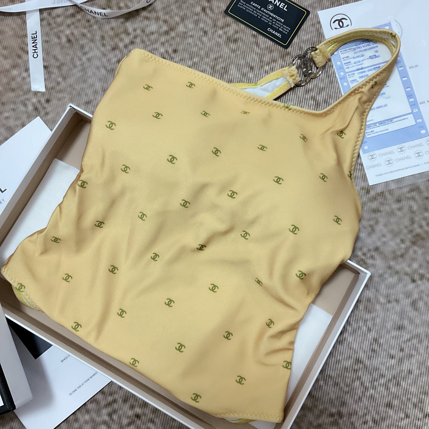 26SS NEW Yellow One-Shoulder One-Piece Swimsuit 👙
