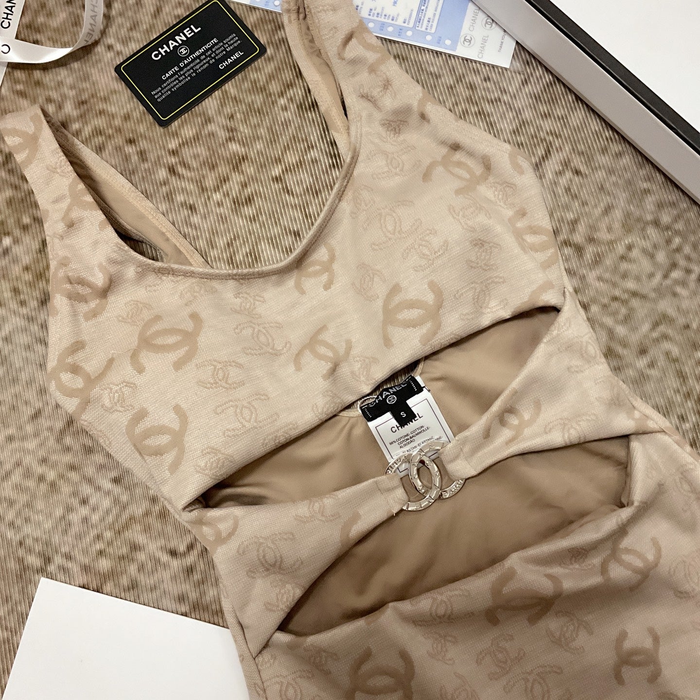 26SS NEW Khaki One-Piece Swimsuit 👙