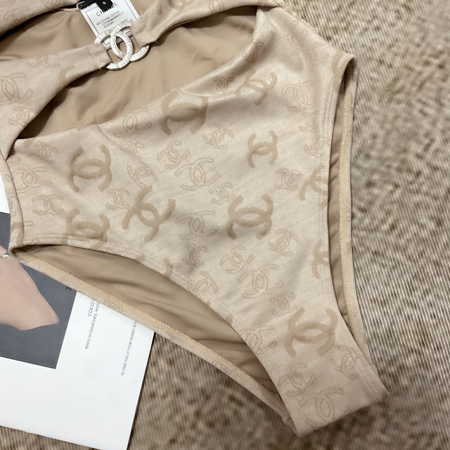 26SS NEW Khaki One-Piece Swimsuit 👙