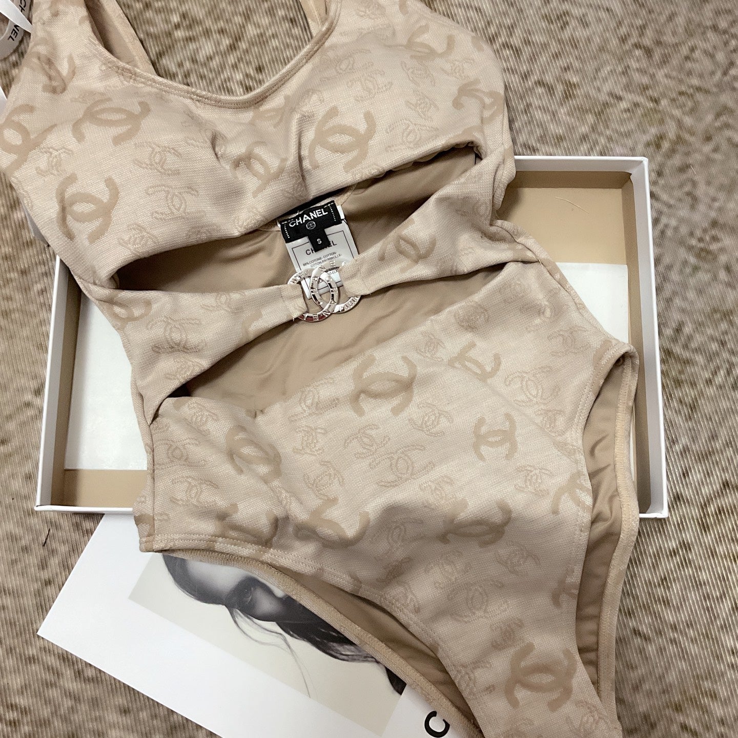 26SS NEW Khaki One-Piece Swimsuit 👙