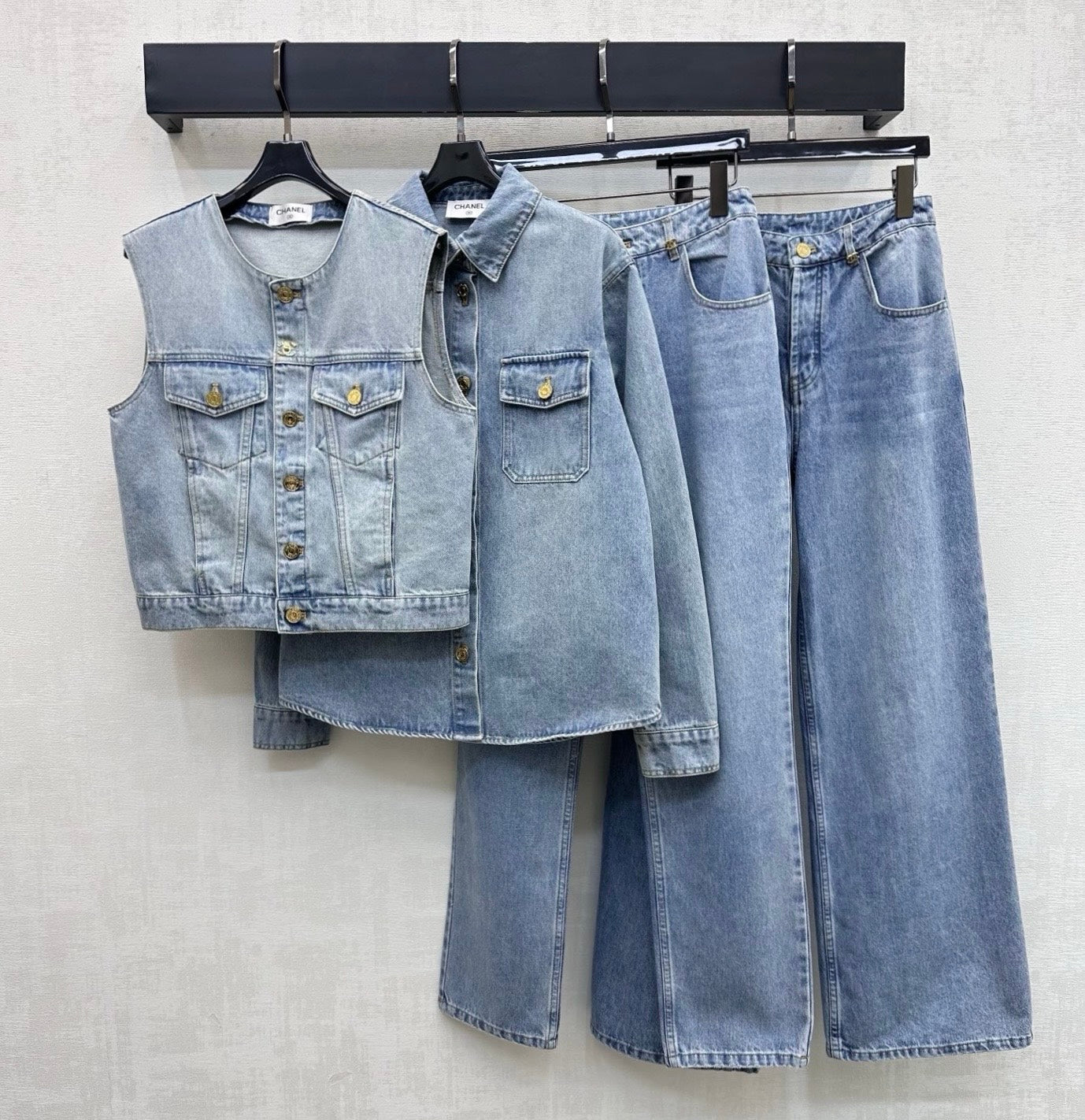 26SS NEW Gold-Button Denim Vest