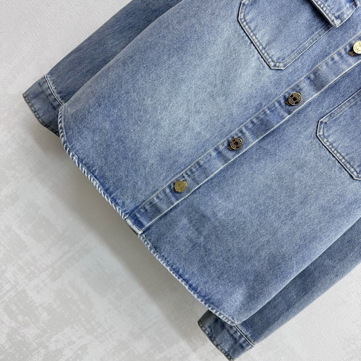 26SS NEW Denim Shirt Jacket with Gold Buttons