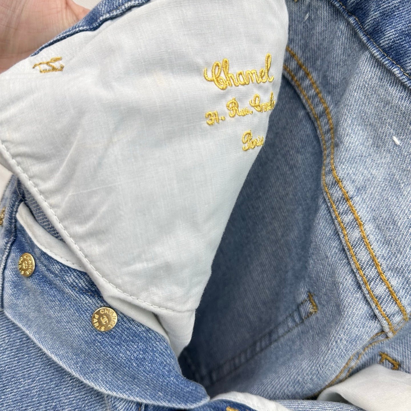 26SS NEW Gold-buttoned Wide-Leg Jeans