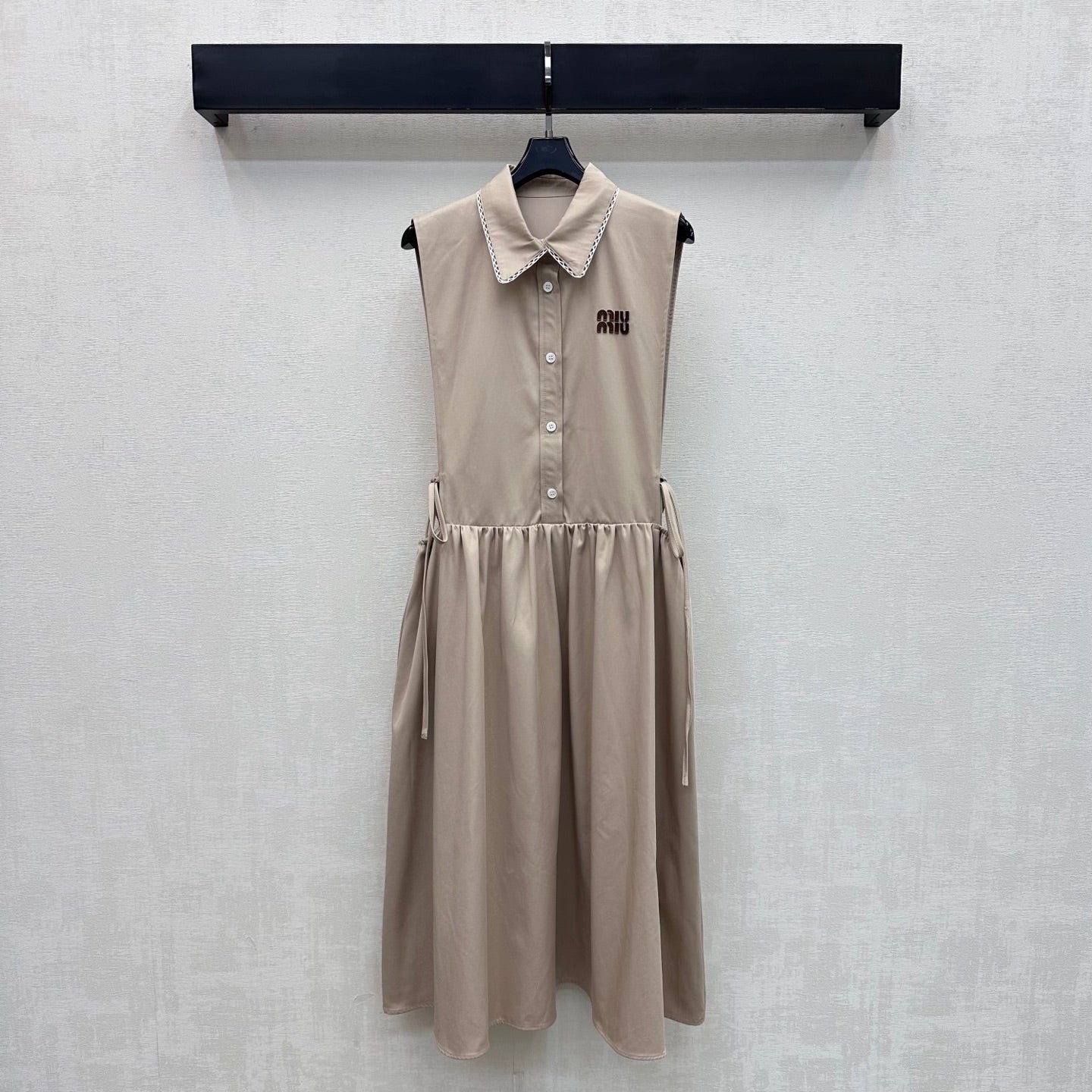 26SS NEW Collared Off-the-Waist Dress