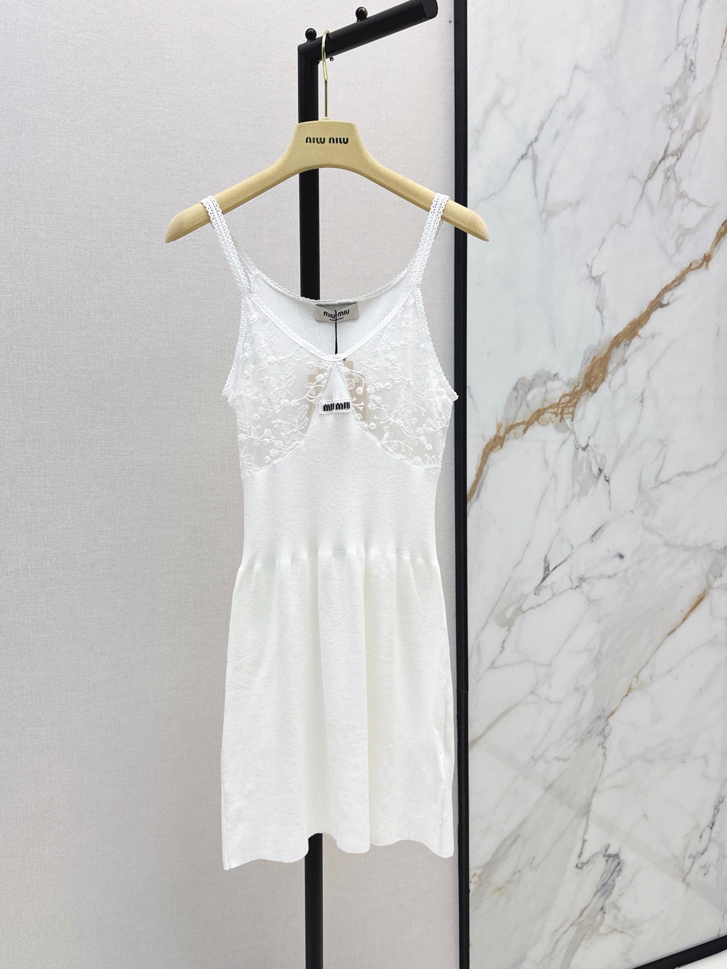 26SS NEW Girly Lace-trimmed Floral-Panel Knit Dress 🤍