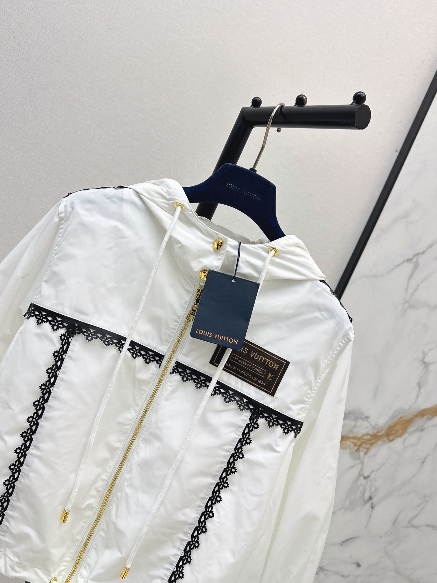 26SS NEW MONOGRAM Lace-trimmed Patchwork Jacket 🤍