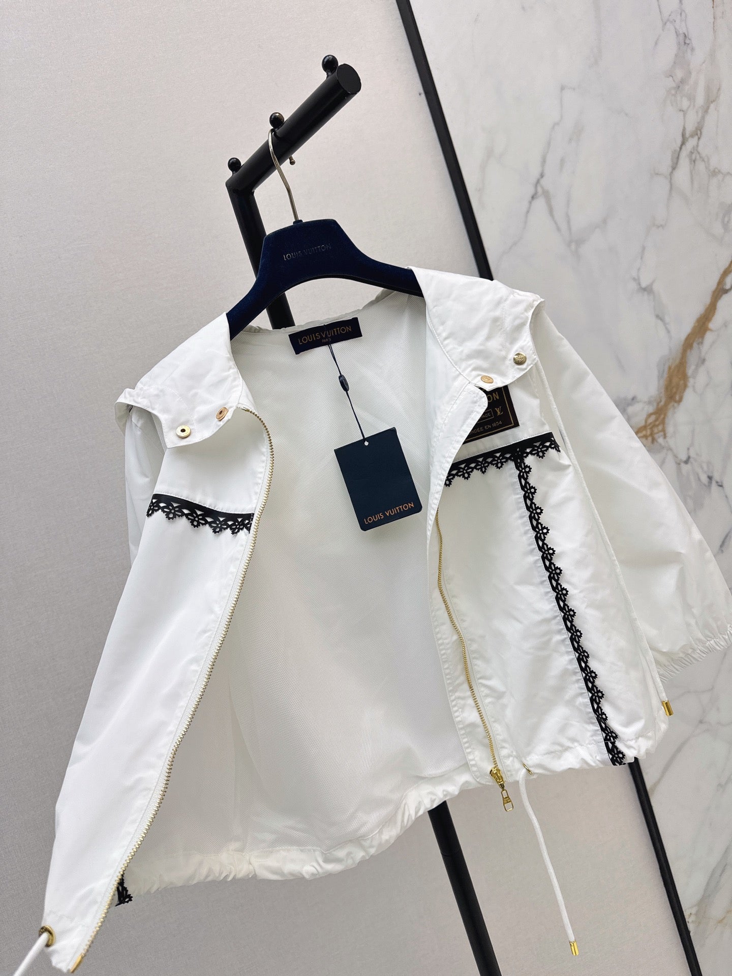 26SS NEW MONOGRAM Lace-trimmed Patchwork Jacket 🤍