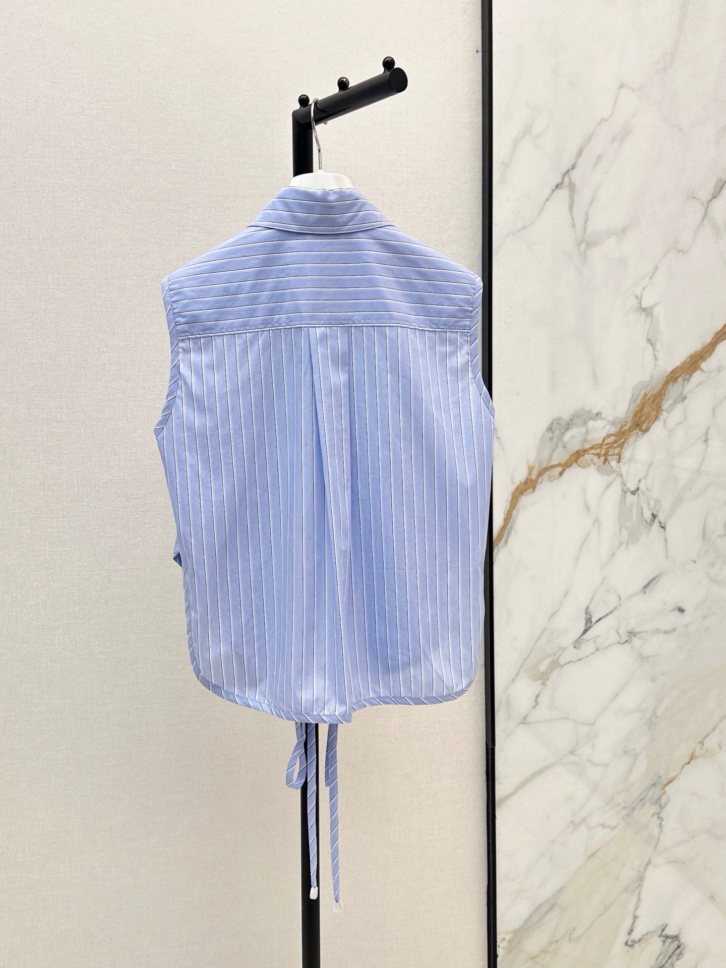 26SS NEW Logo Embroidered Sleeveless Shirt🩵