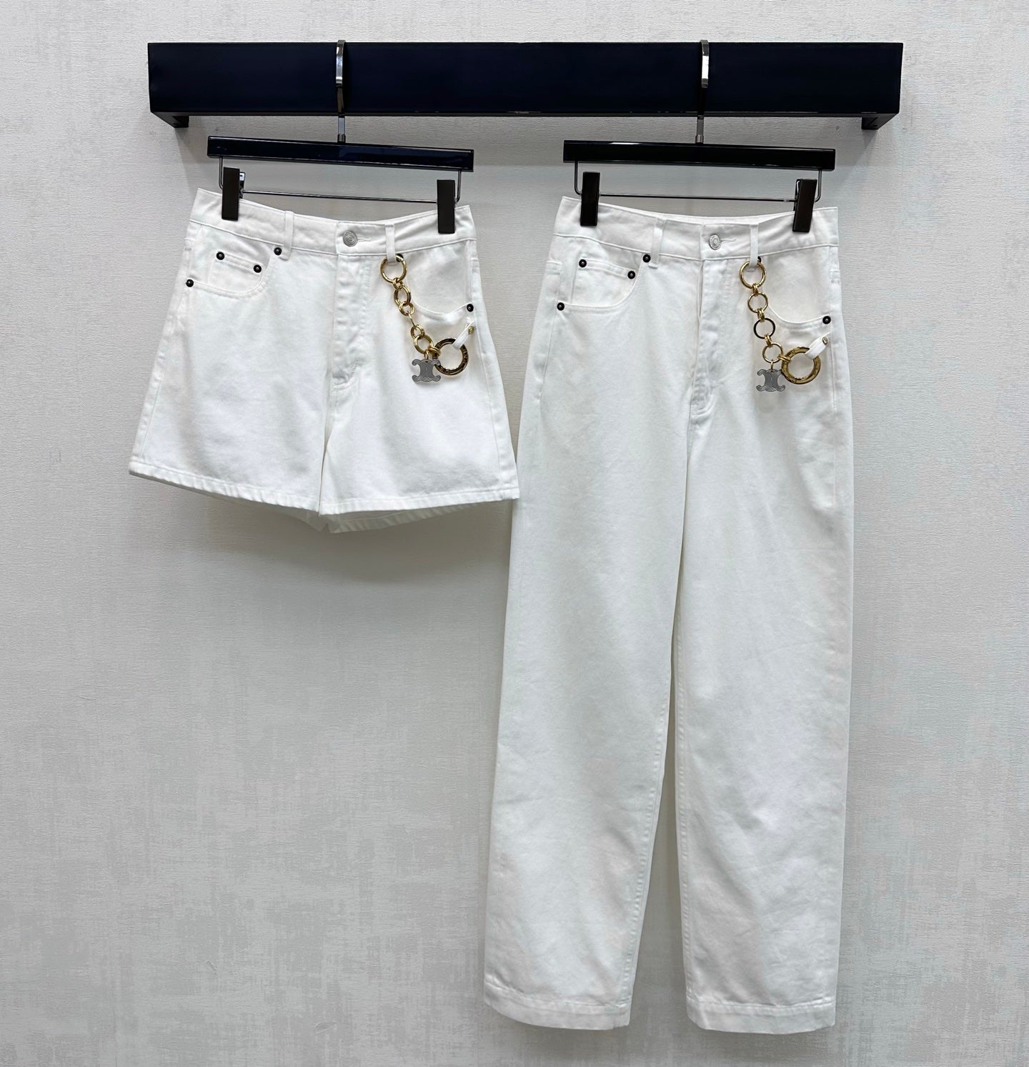26SS NEW Metal Chain Buckle Jeans