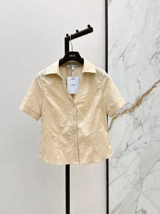 26SS New: French-style minimalist, soft-and-elegant short-sleeved linen shirt with a fitted waist 🤍