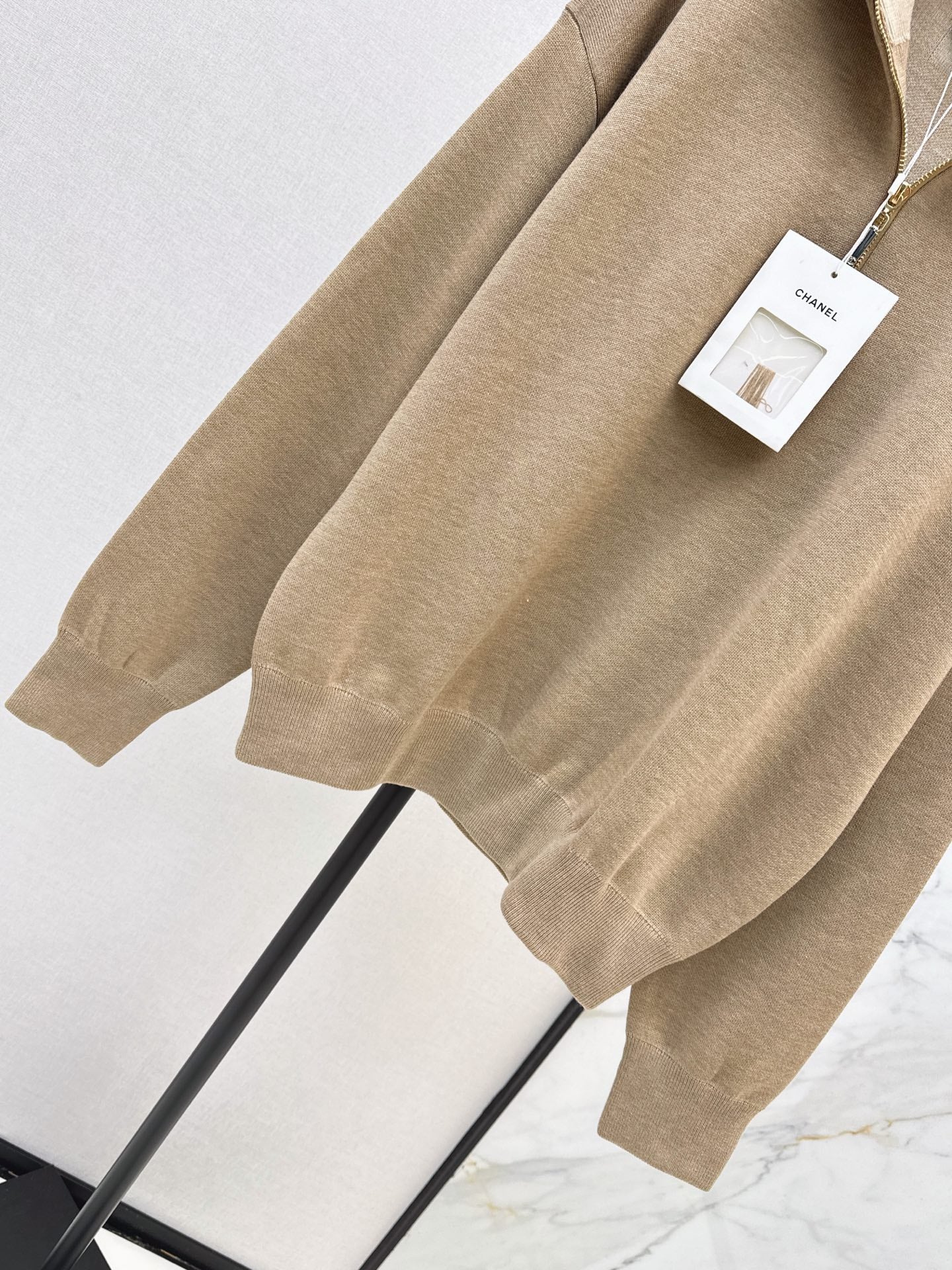 🔥Highest Quality🔥26FW New Métiers d'Art Collection Half-Zip Knit Sweatshirt 🤎