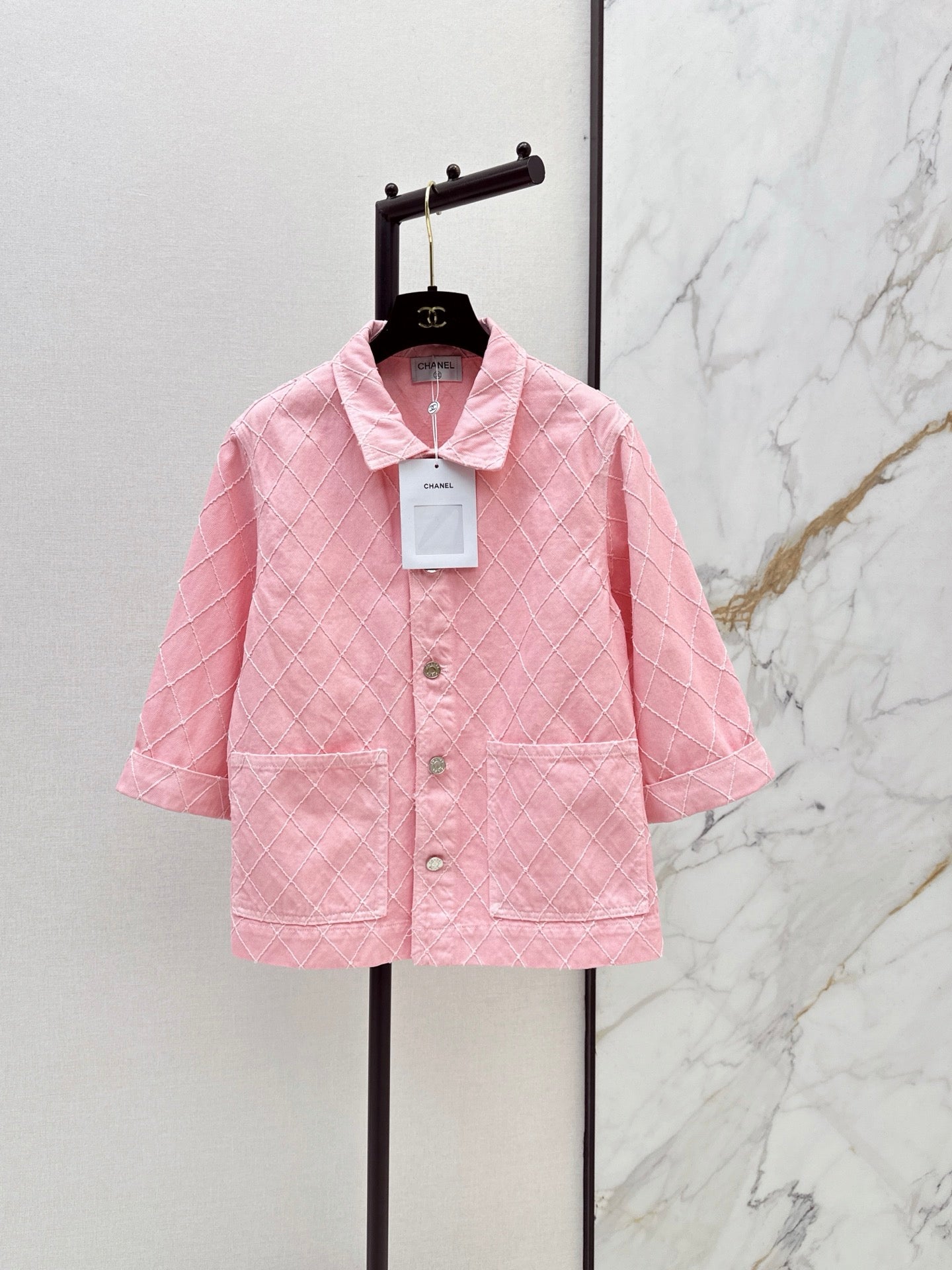 26FW New Coco Beach Collection: Denim jacket featuring intricate, heavy-duty embroidery and diamond-pattern stitching💞