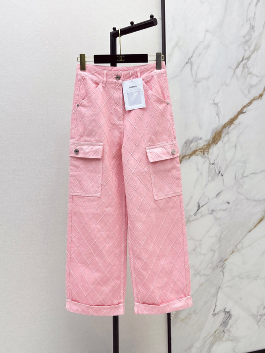 26FW New Coco Beach Collection: Denim trousers featuring intricate, heavy-duty embroidery and diamond-pattern stitching💞