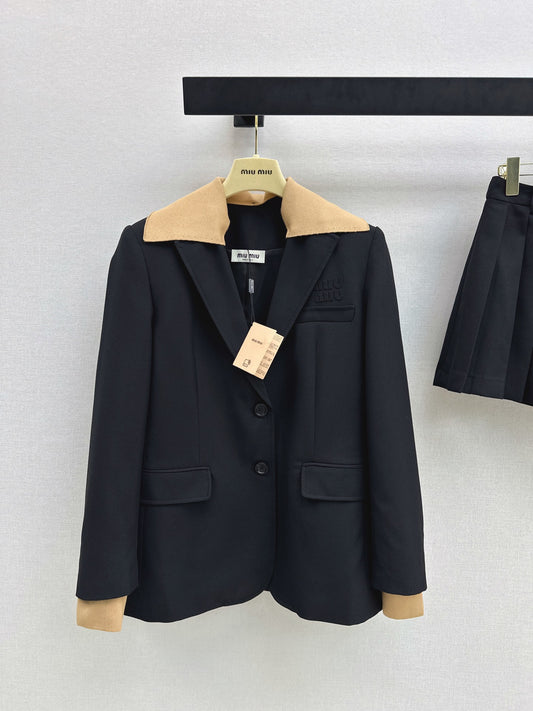 26FW New Blazer with Faux-Layered Knit Collar 🖤