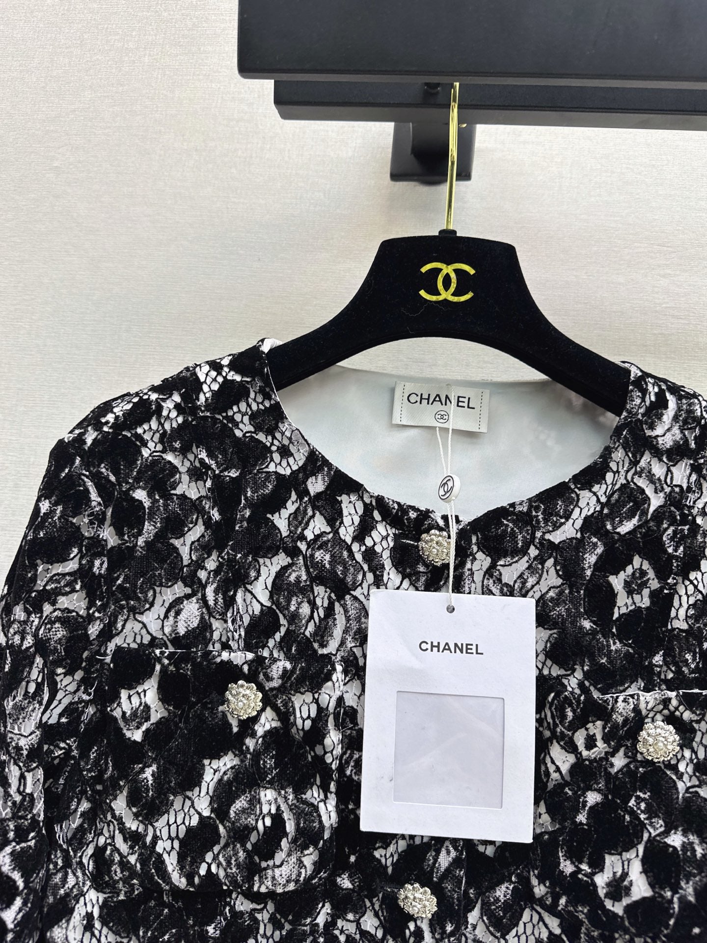 26FW New Custom Crew-Neck Lace Jacket 🖤