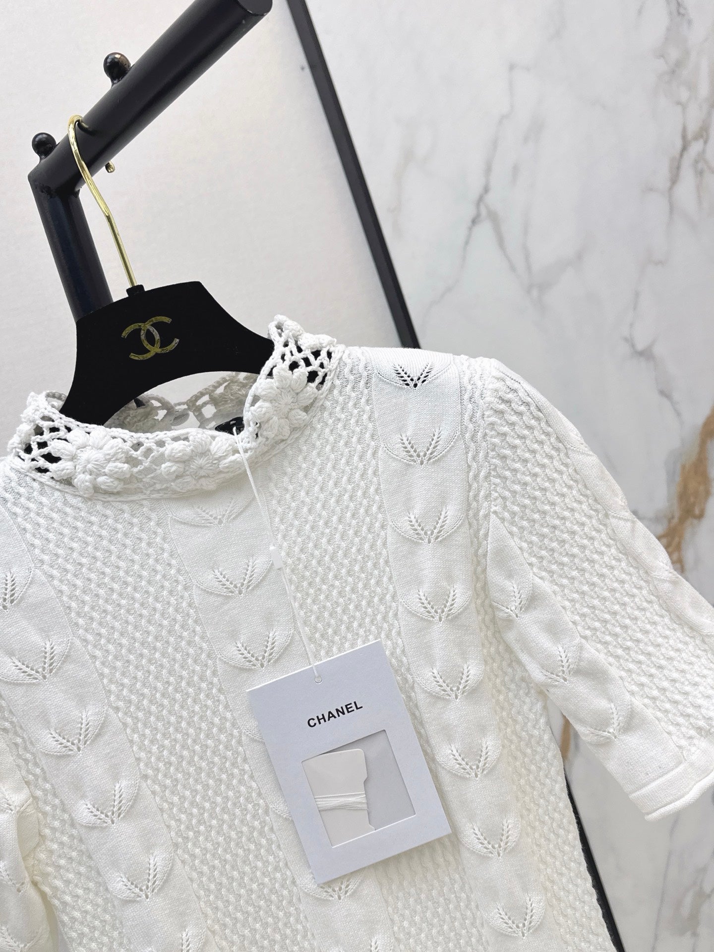 26FW New 3D-Texture Stand-Collar Knit Top 🤍