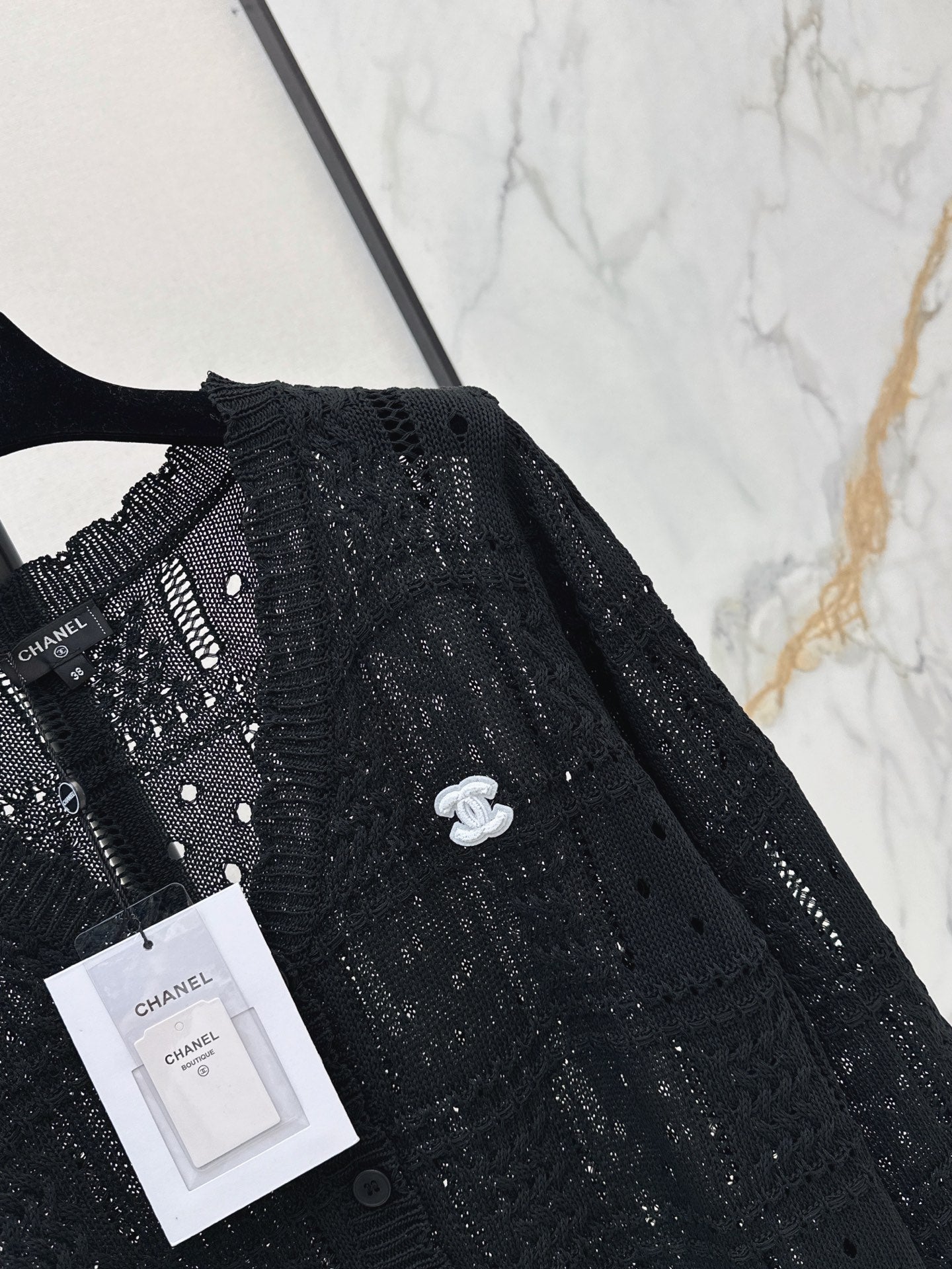 26FW New Textured Jacquard V-Neck Knit Cardigan 🤍