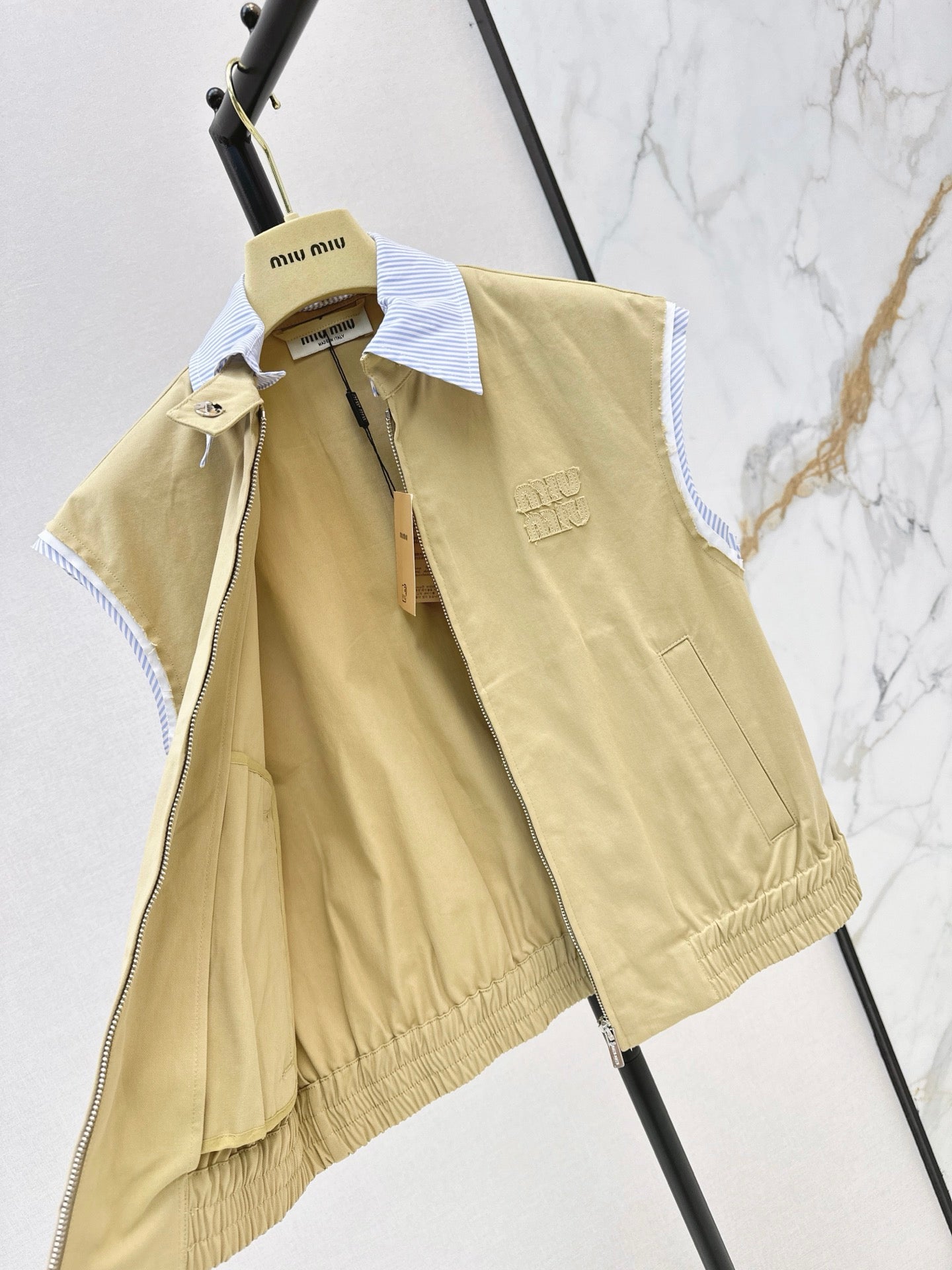 26FW New Color-Block Lapel Vest 🤎