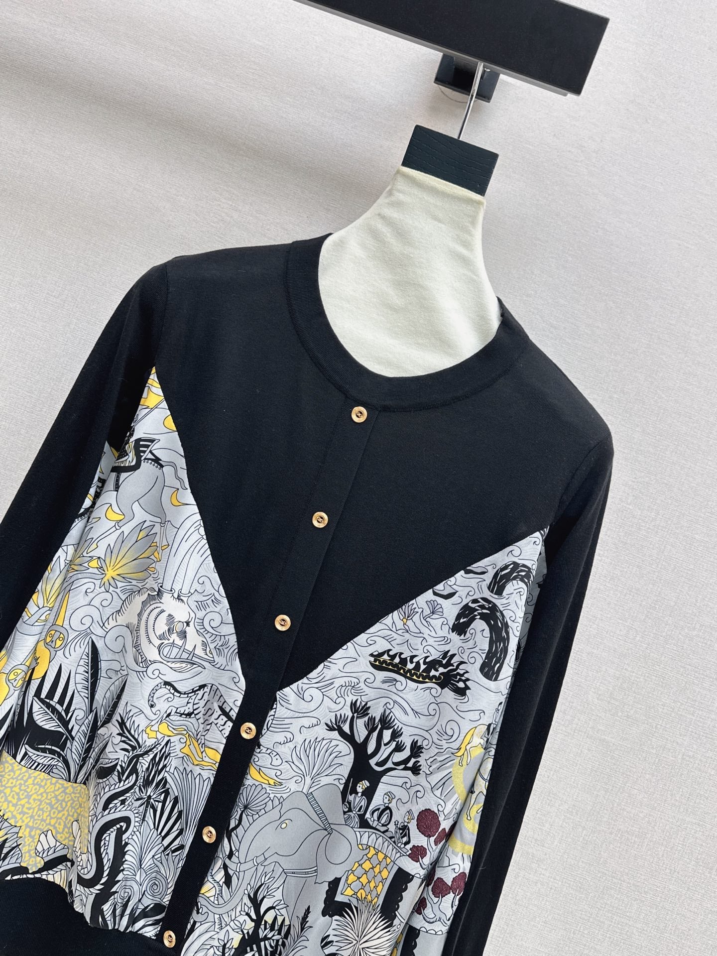 26FW New Printed Panel Knit Cardigan 🖤