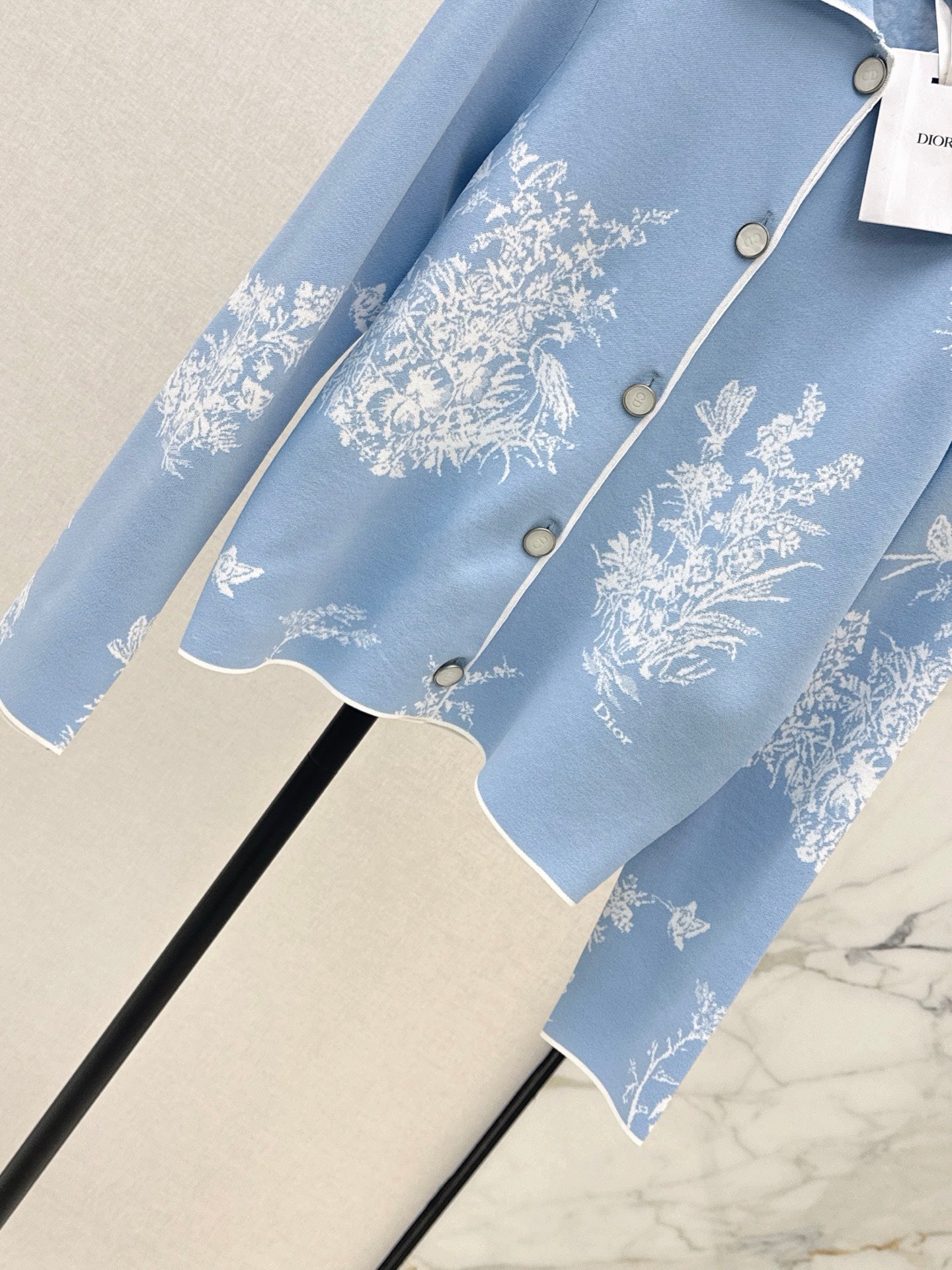 26FW New Knitted Collared Cardigan 🩵