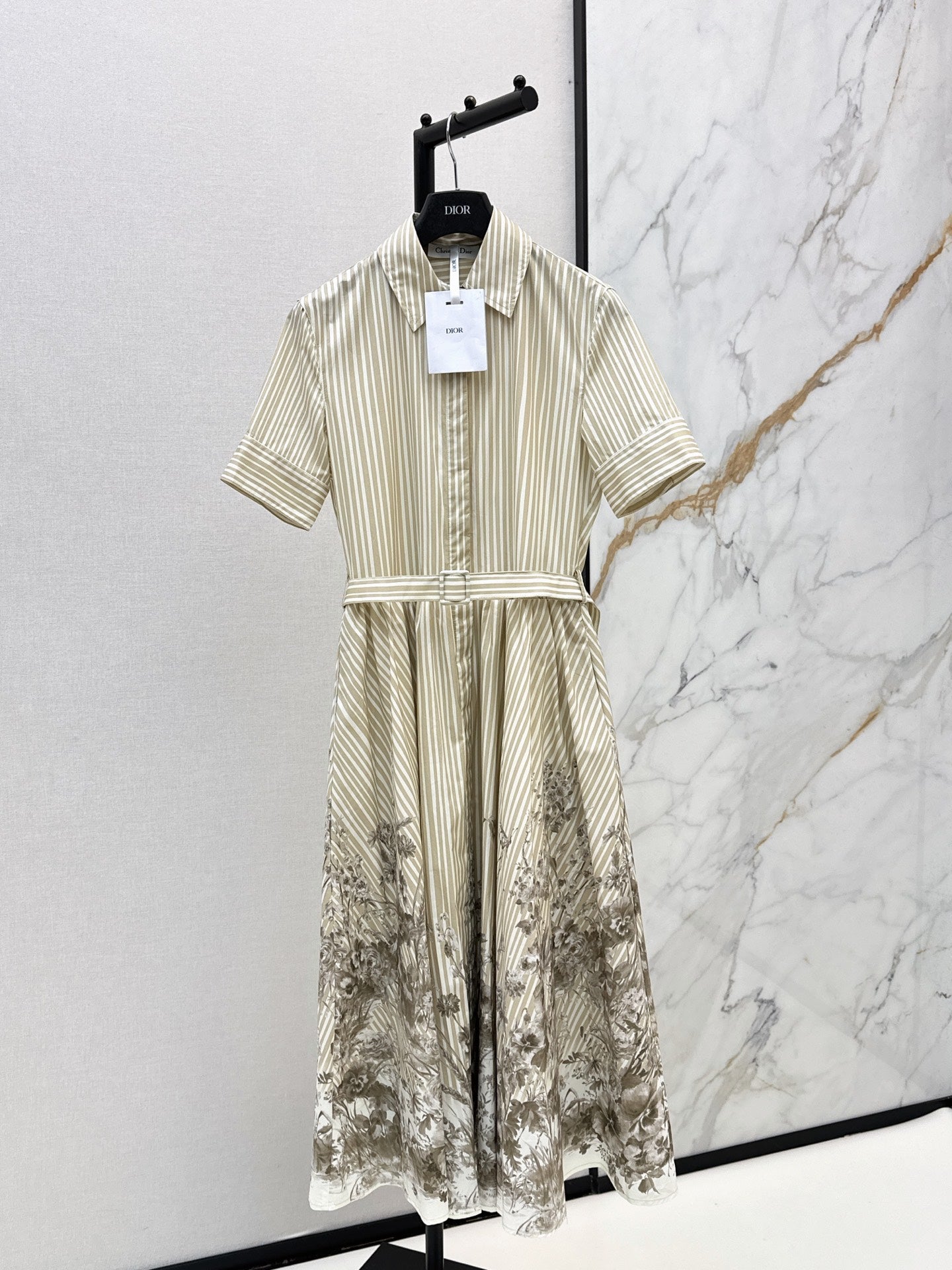 26FW New Striped Print Maxi Dress 🤎
