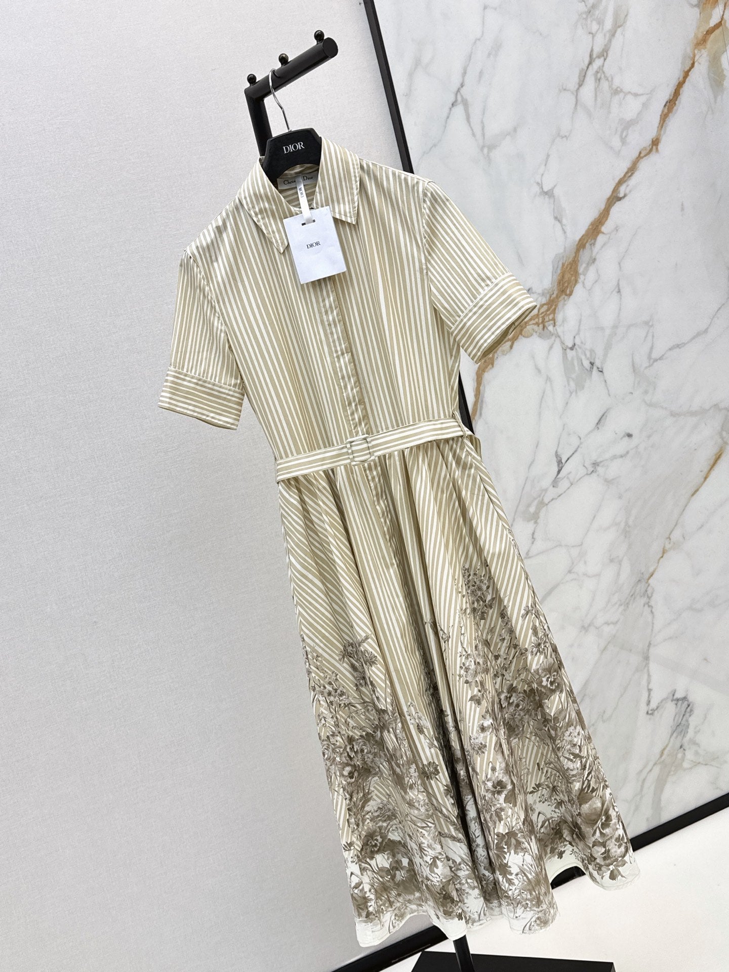 26FW New Striped Print Maxi Dress 🤎