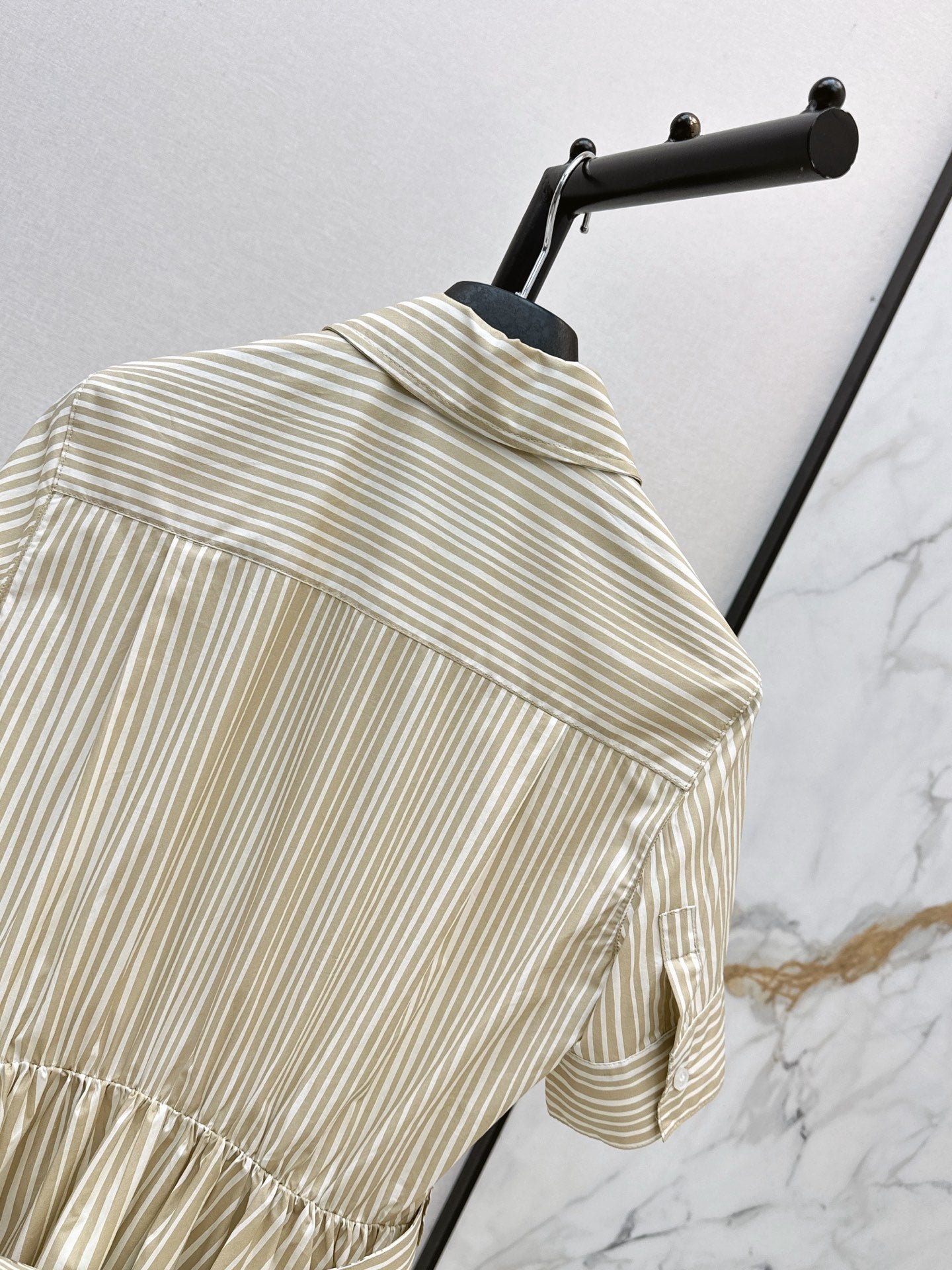26FW New Striped Print Maxi Dress 🤎