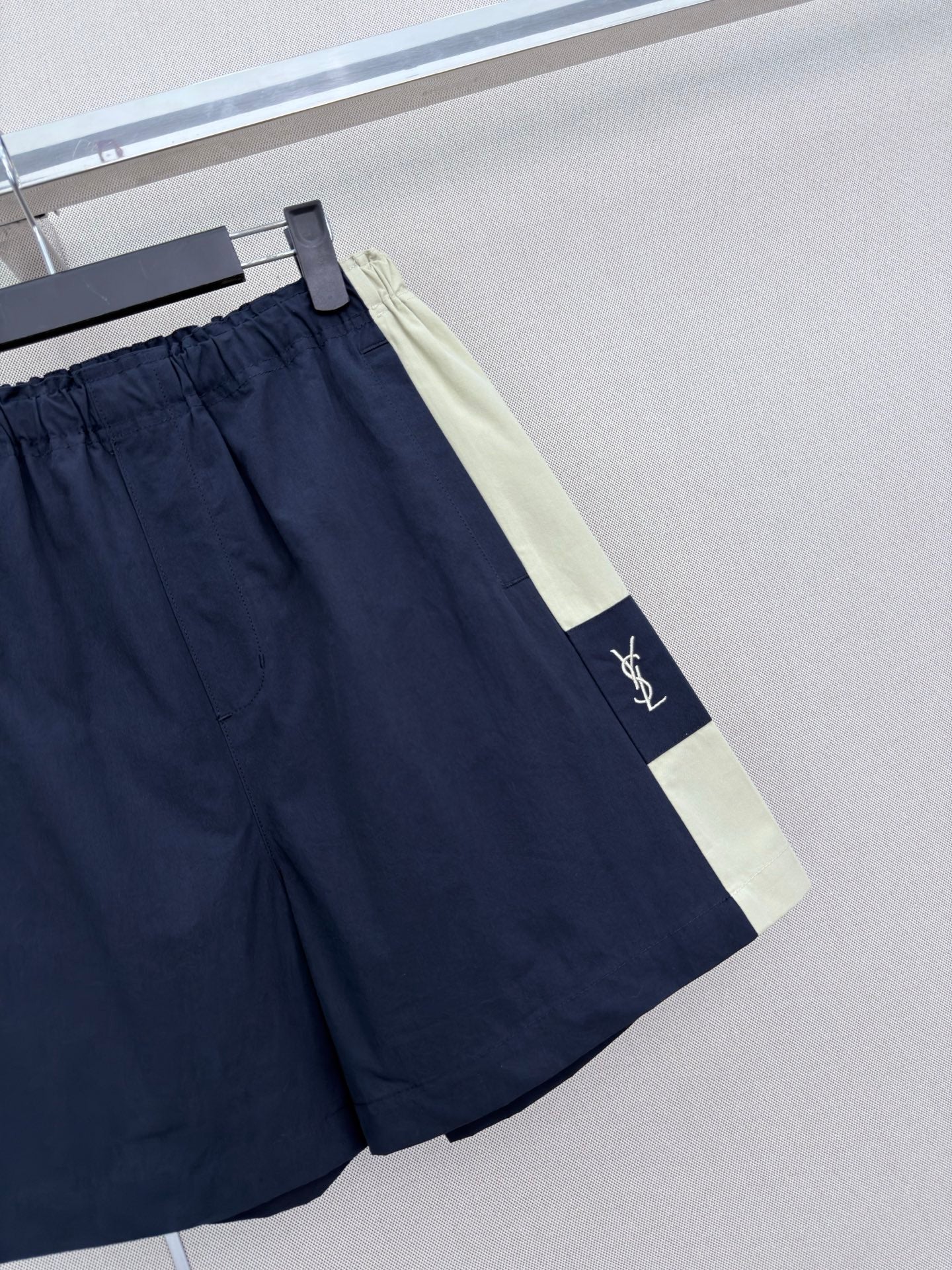 🔥HOT🔥 26FW New Color-Block Elastic-Waist Shorts