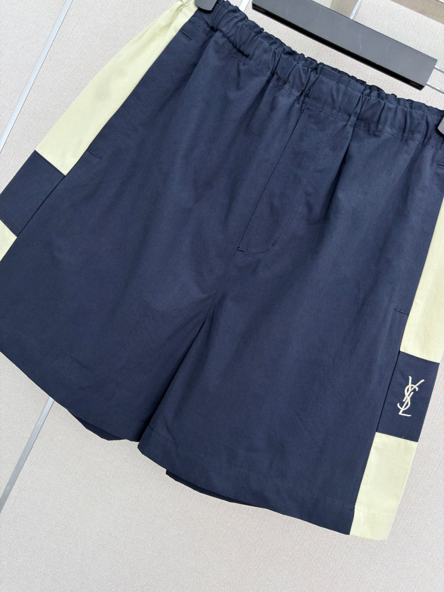 🔥HOT🔥 26FW New Color-Block Elastic-Waist Shorts