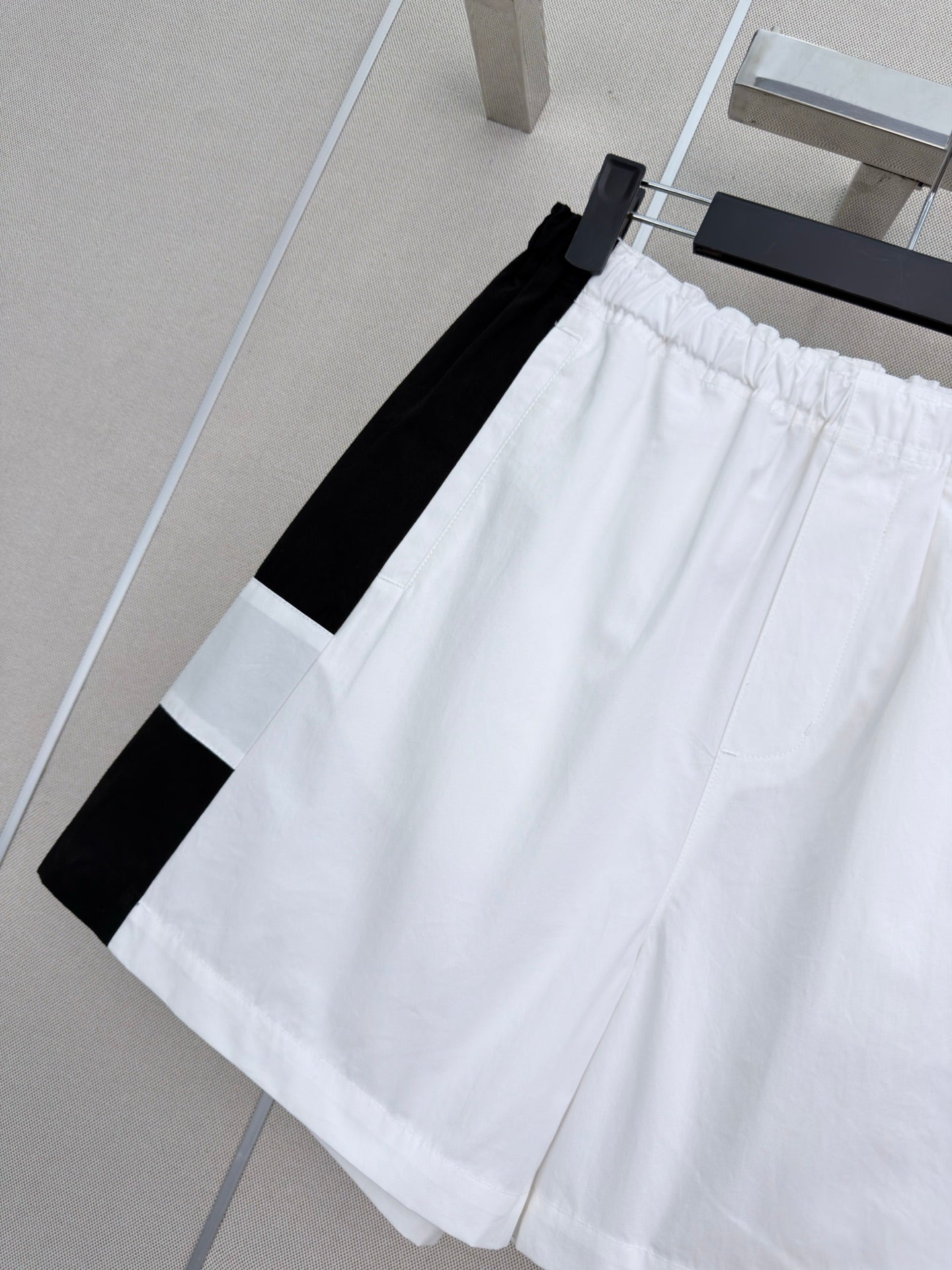 🔥HOT🔥 26FW New Color-Block Elastic-Waist Shorts