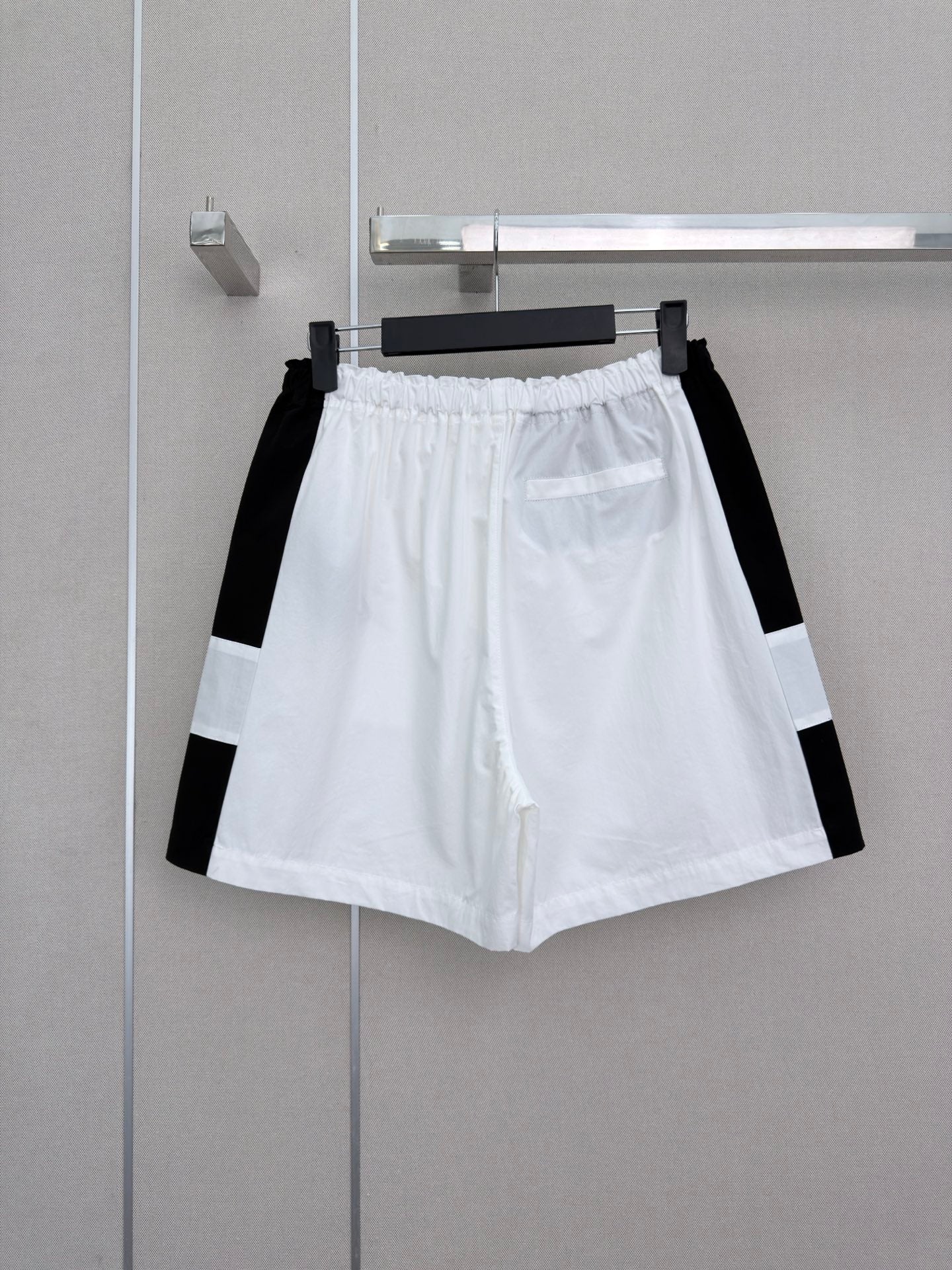 🔥HOT🔥 26FW New Color-Block Elastic-Waist Shorts