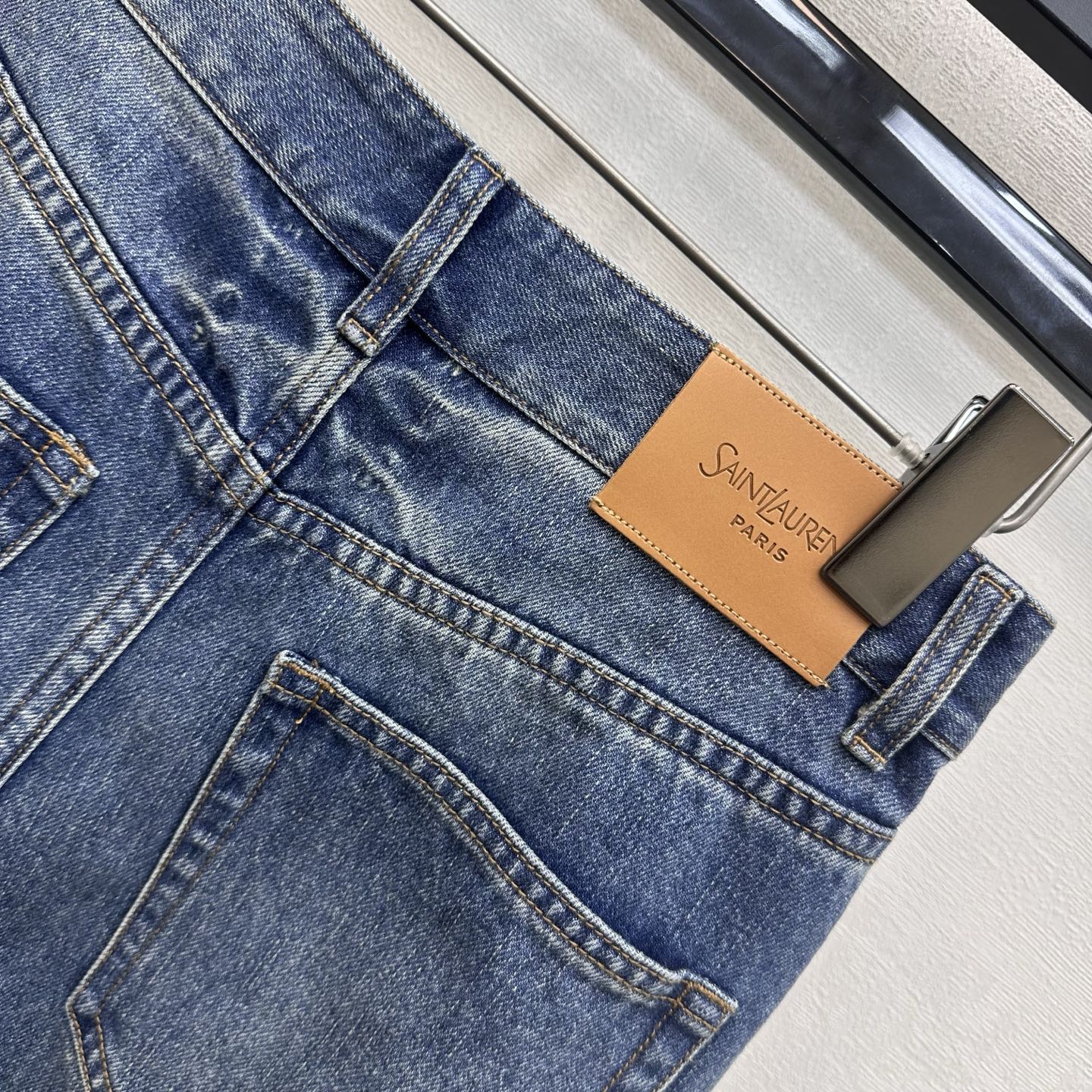 🔥HOT🔥26FW New Straight-Leg Jeans with Leather Patch