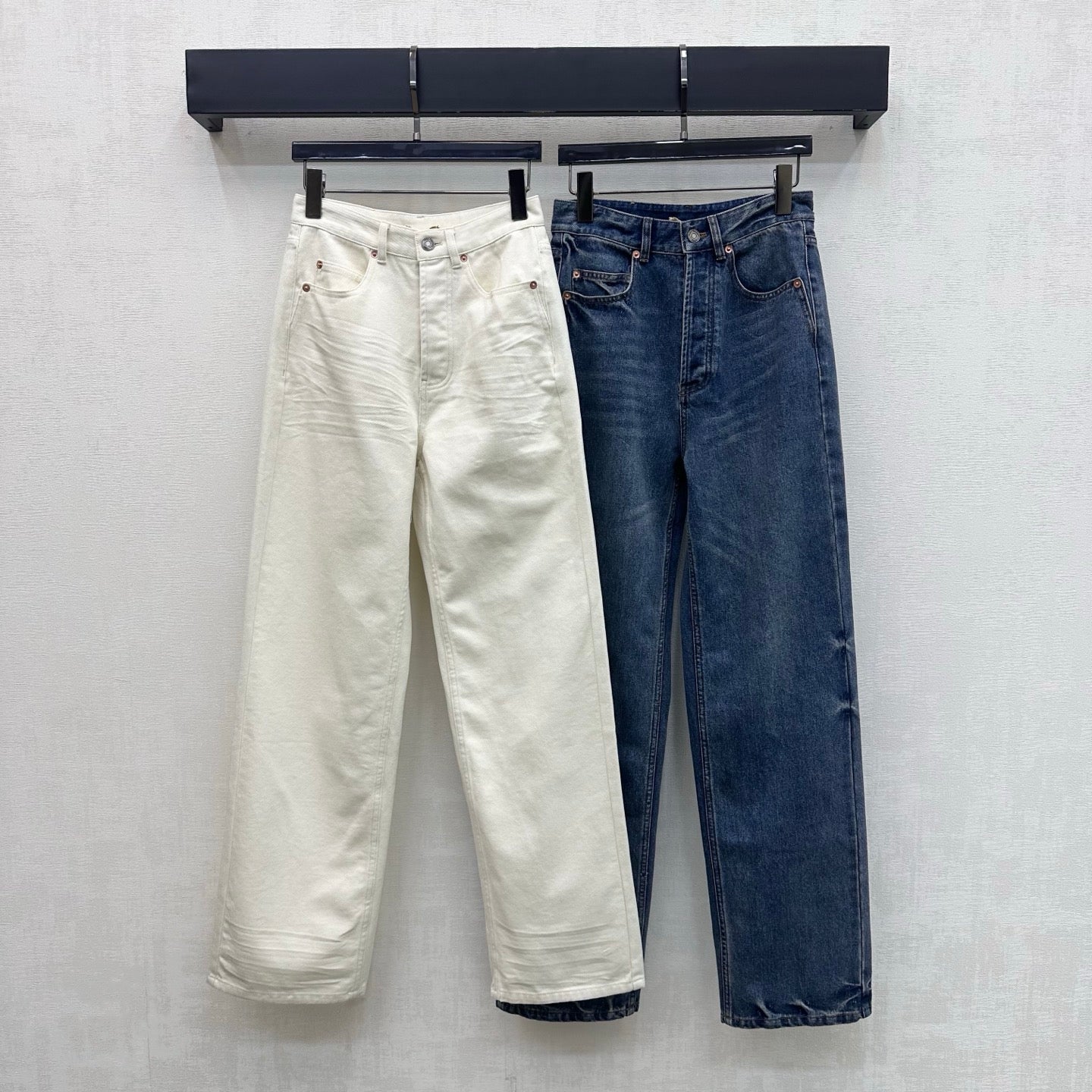 🔥HOT🔥26FW New Straight-Leg Jeans with Leather Patch