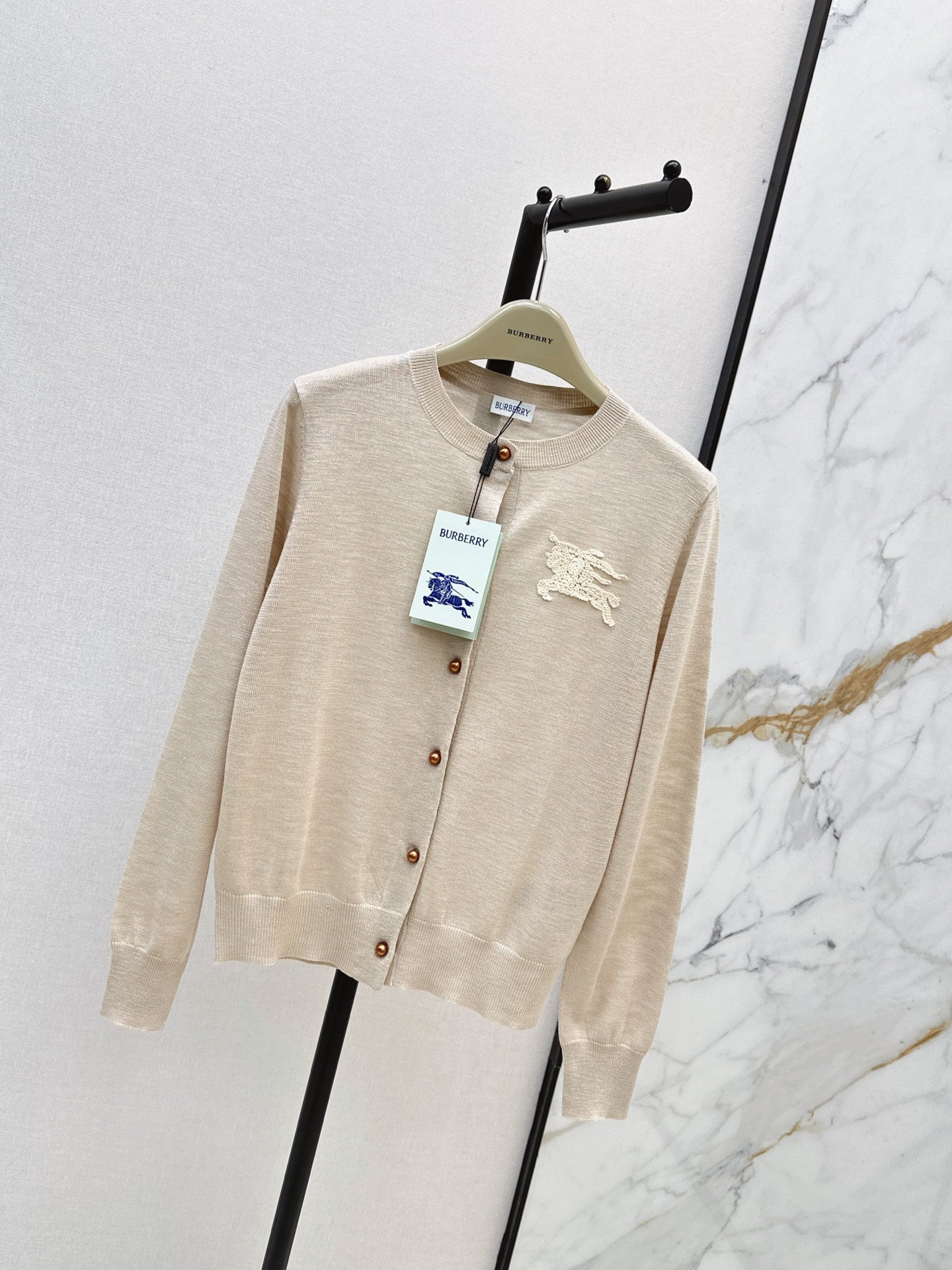 26FW New Jacquard Equestrian Knight Crew-Neck Button-Up Cardigan 💕