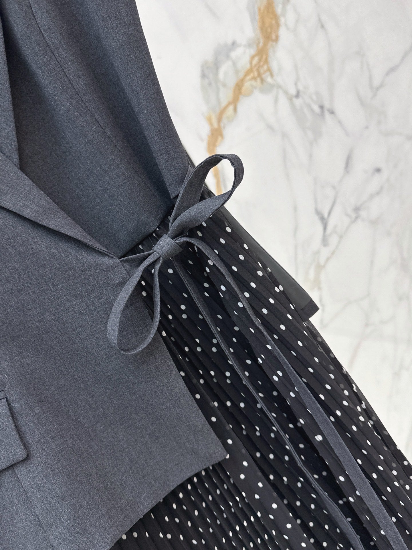 26FW New Polka-Dot Panel Dress (Faux-Layered Look) 🖤