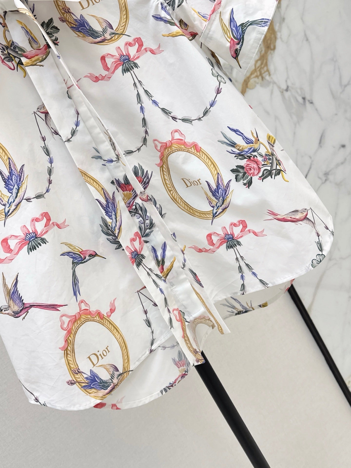26FW New Short-Sleeve Shirt with Floral Print and Ribbon Detail 🤍