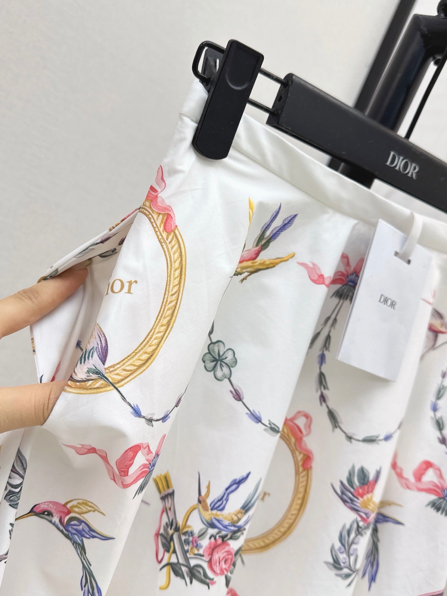 26FW New High-Waisted A-Line Skirt with Floral Print 🤍