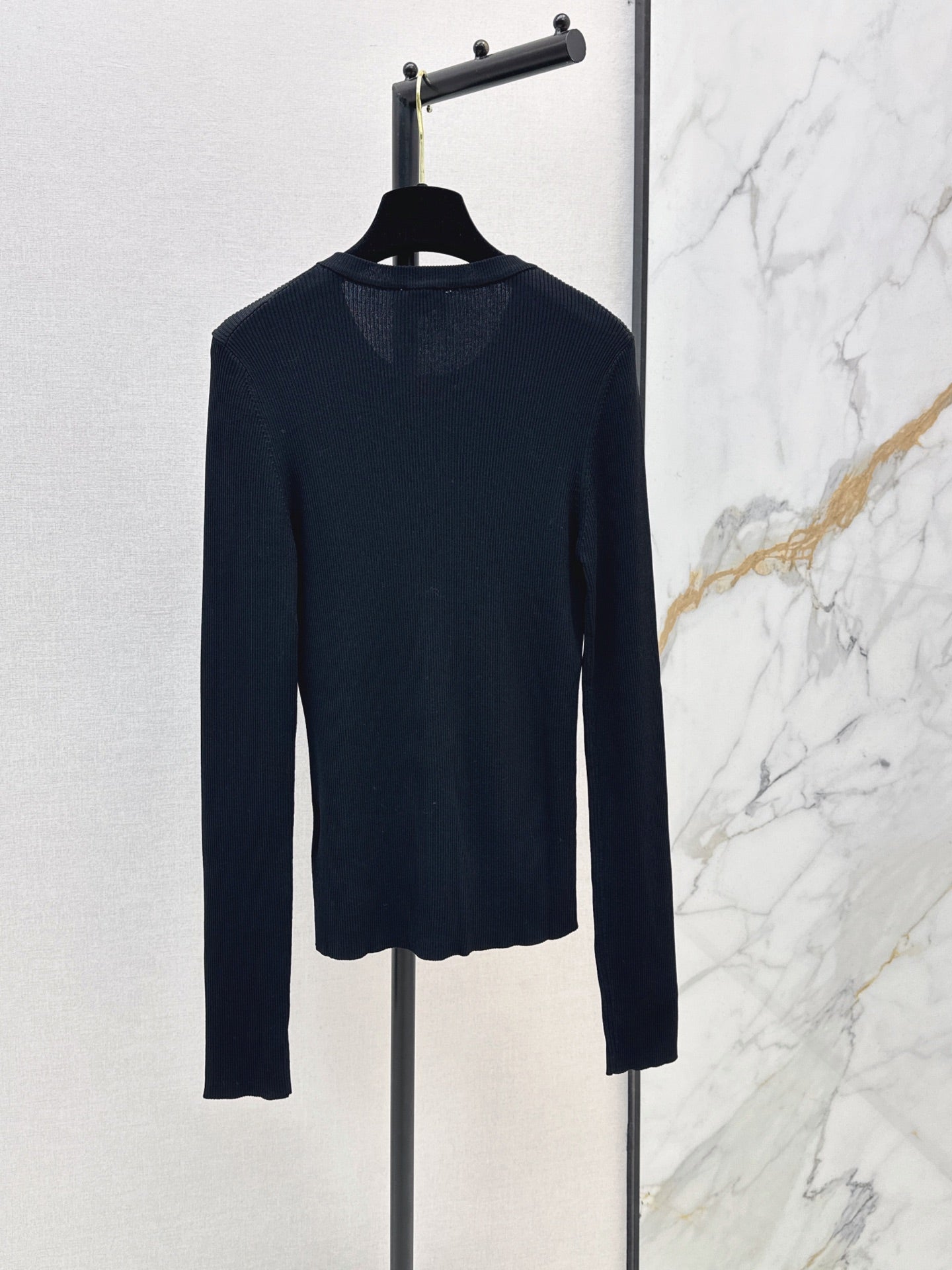 26FW New Slim-Fit Crew-Neck Long-Sleeve Knit Cardigan 🖤