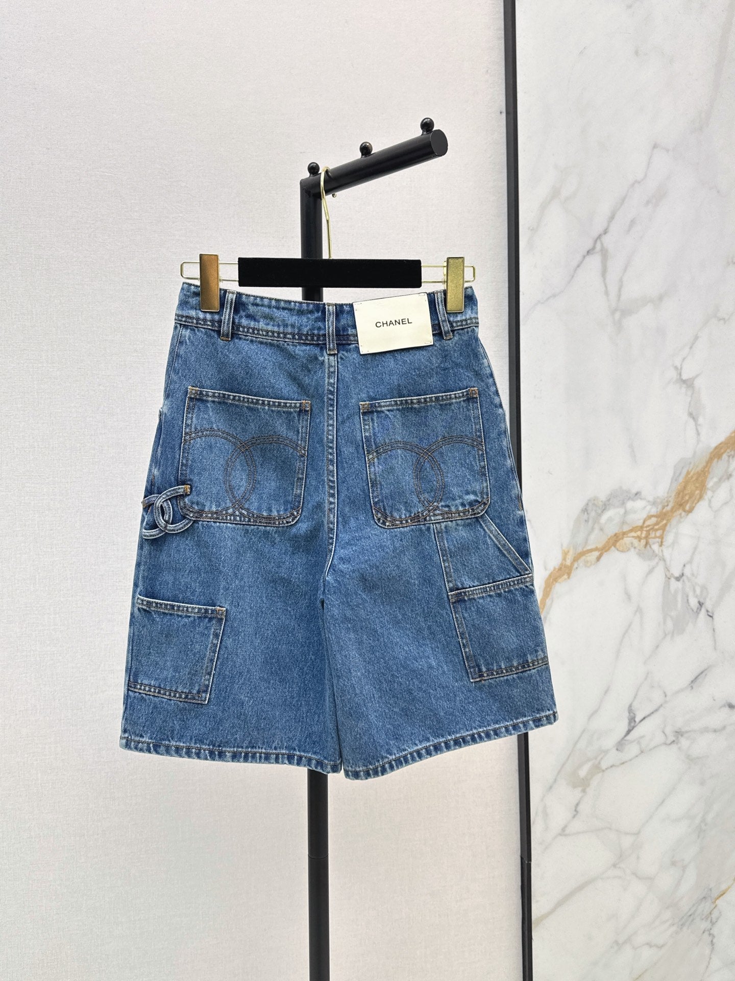 🔥Highest Quality🔥26FW New "Coco Girl" Style: Denim Bermuda Shorts 🖤