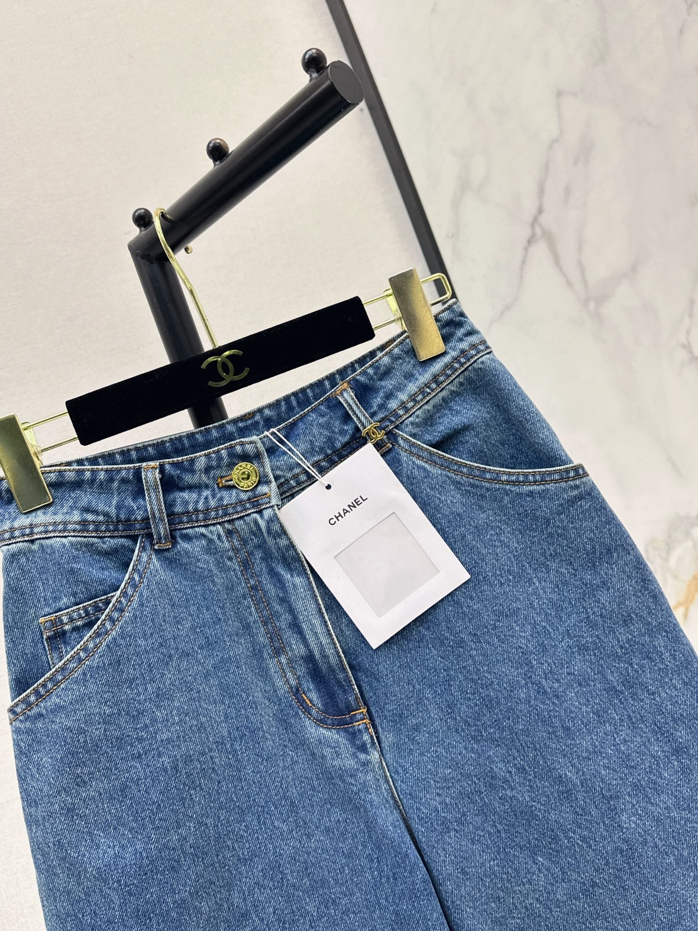 🔥Highest Quality🔥26FW New "Coco Girl" Style: Denim Bermuda Shorts 🖤