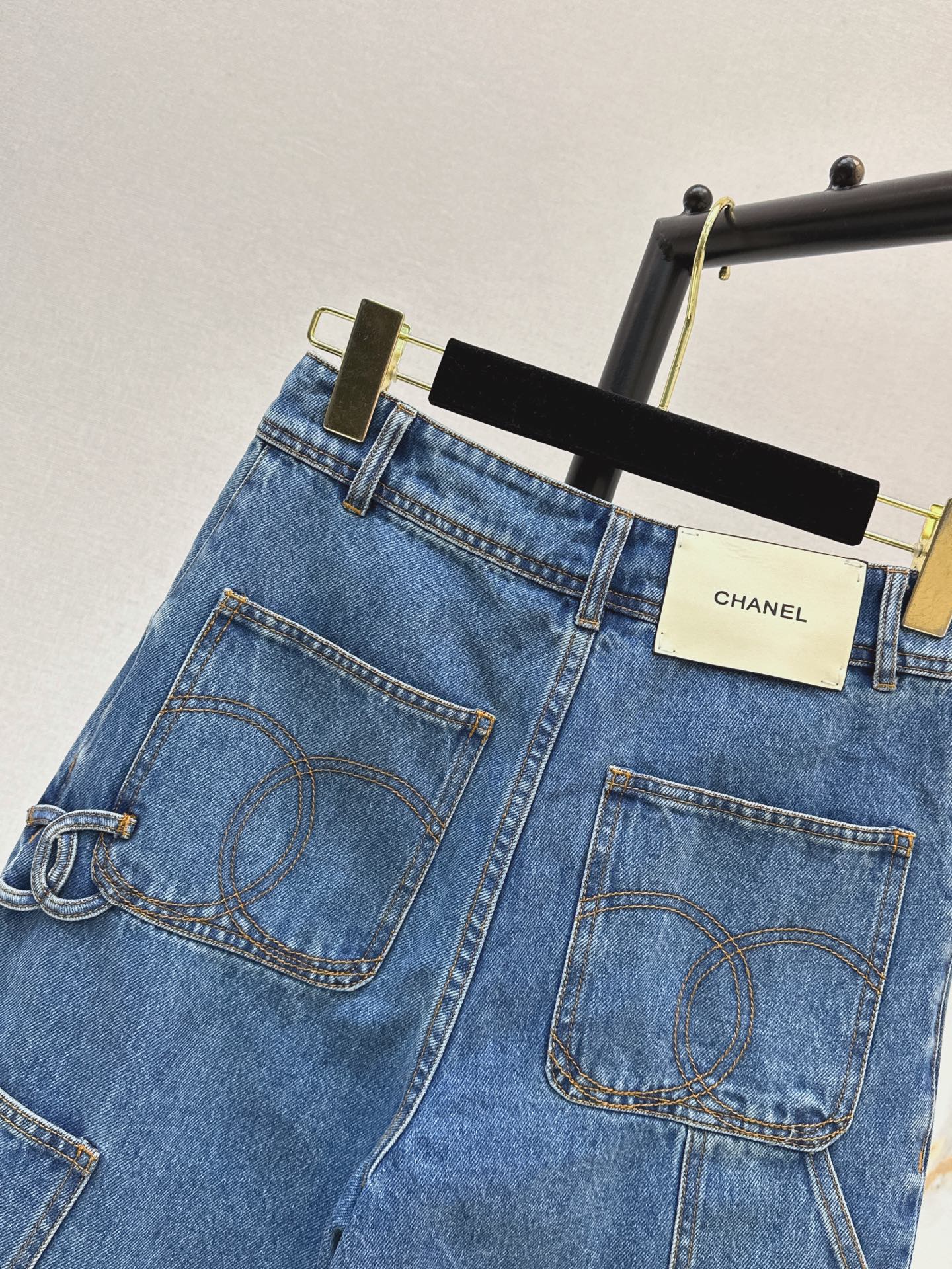 🔥Highest Quality🔥26FW New "Coco Girl" Style: Denim Bermuda Shorts 🖤