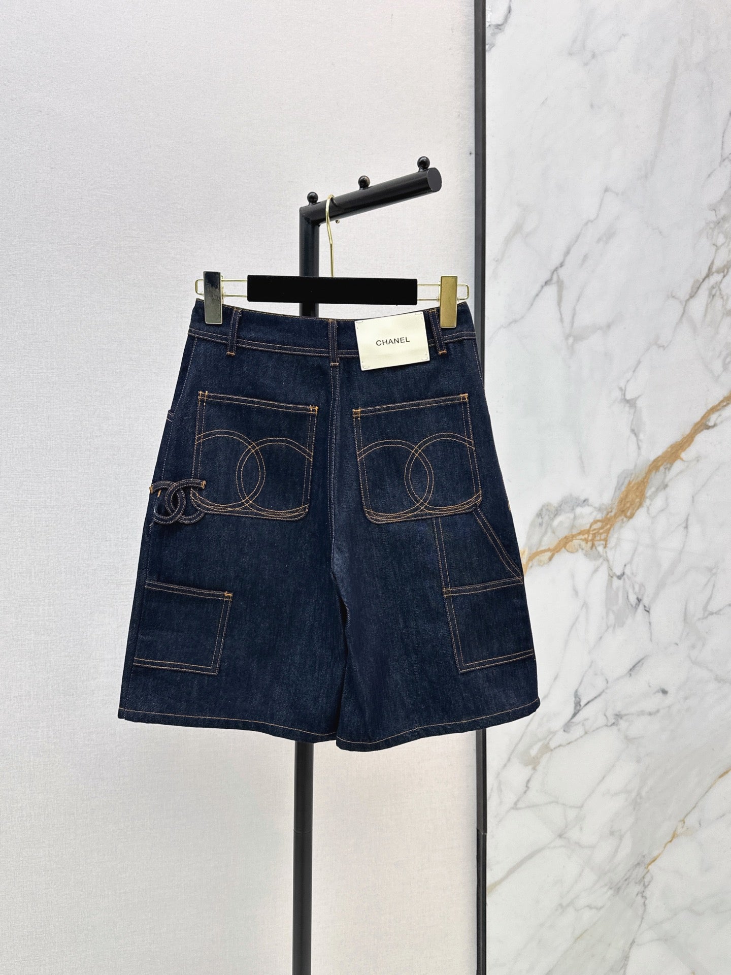 🔥Highest Quality🔥26FW New "Coco Girl" Style: Denim Bermuda Shorts 🖤