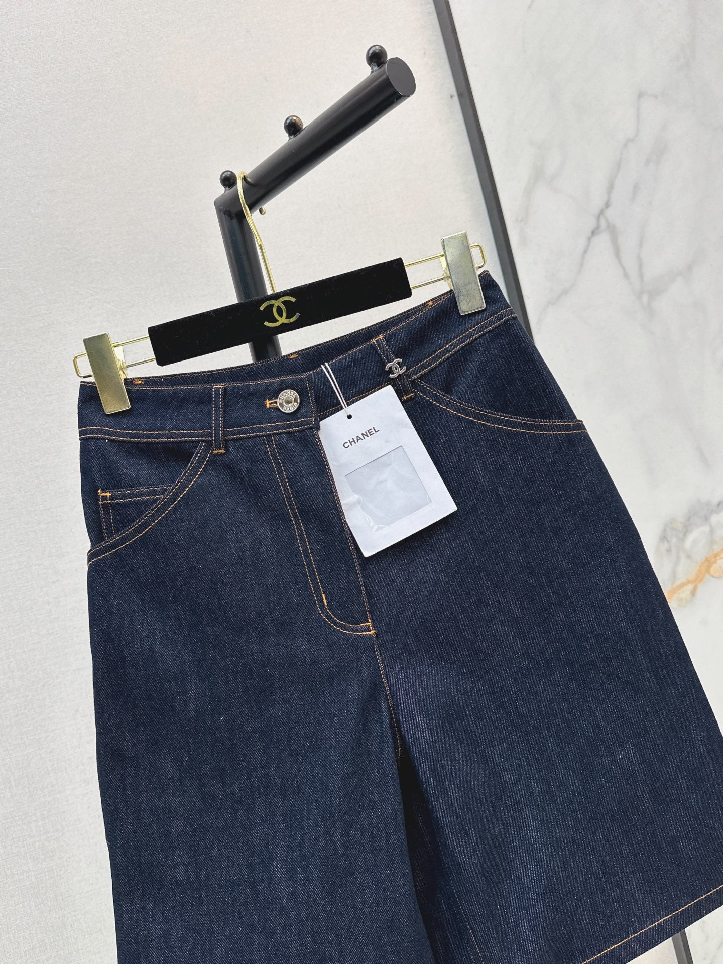 🔥Highest Quality🔥26FW New "Coco Girl" Style: Denim Bermuda Shorts 🖤