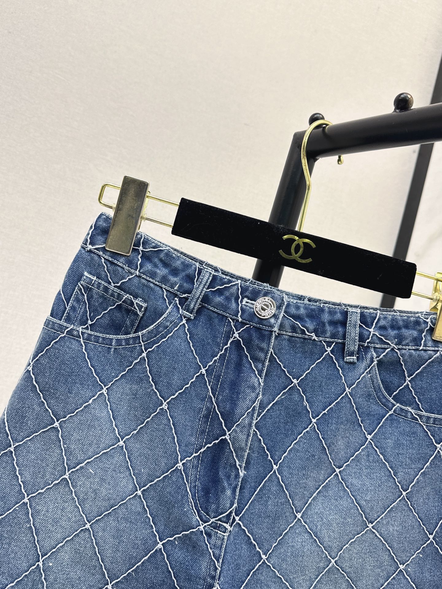 26FW New Quilted Denim Shorts 🩵
