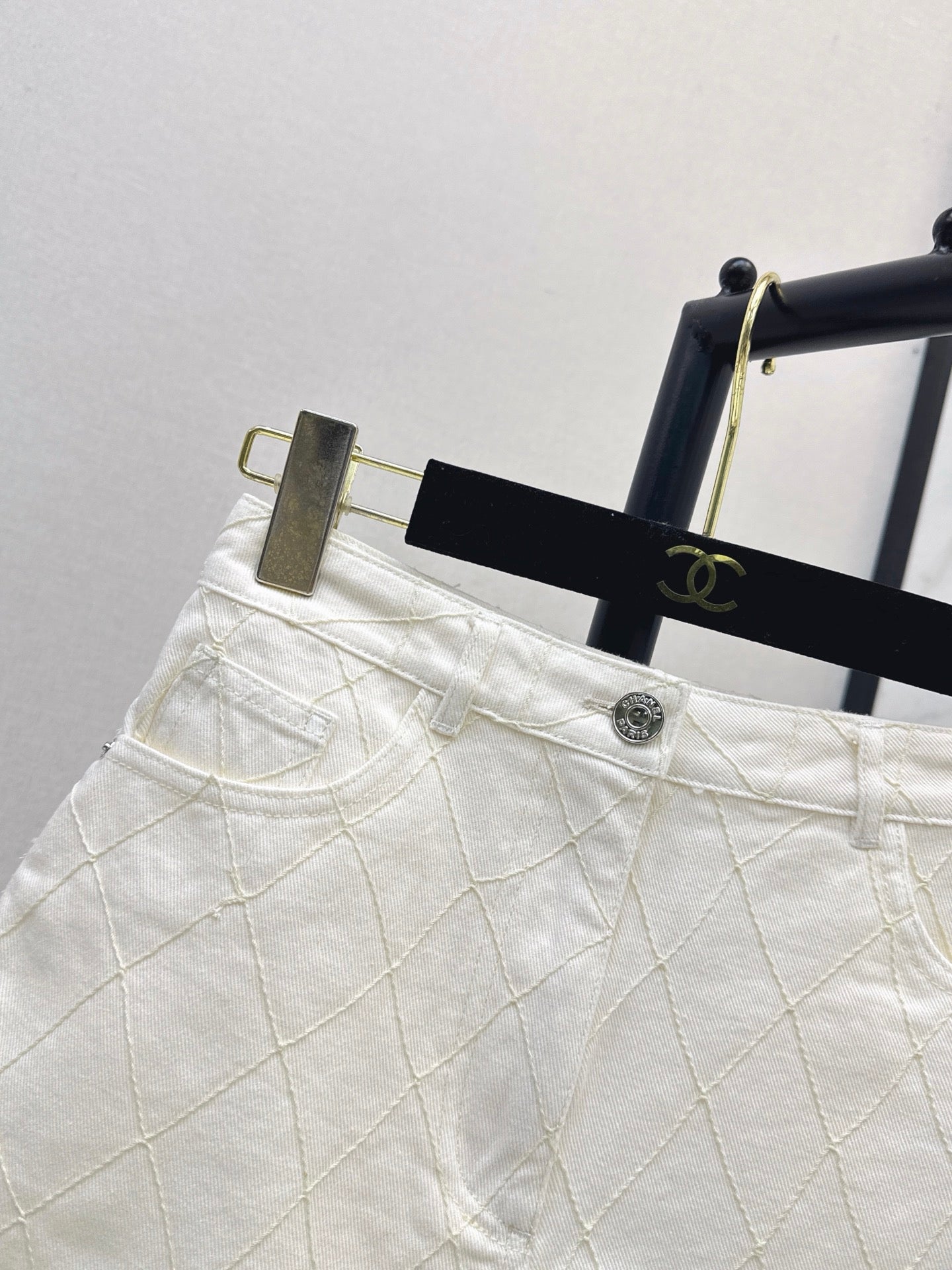 26FW New Quilted Denim Shorts 🩵