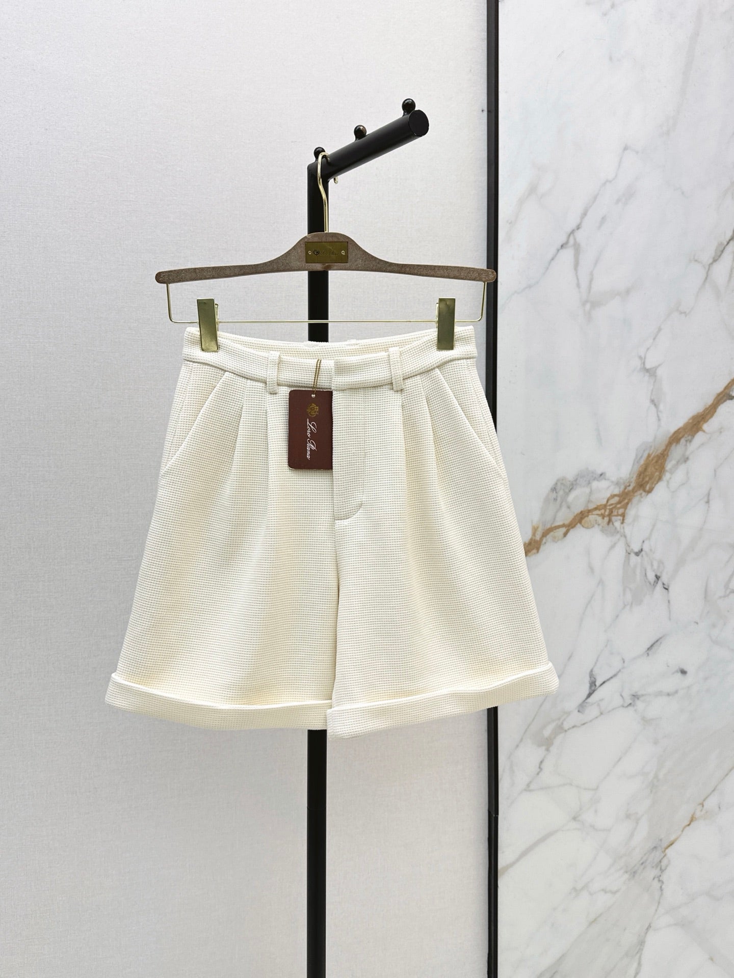 🔥Highest Quality🔥26FW New Cream Waffle-Knit Straight-Leg Shorts 🤍
