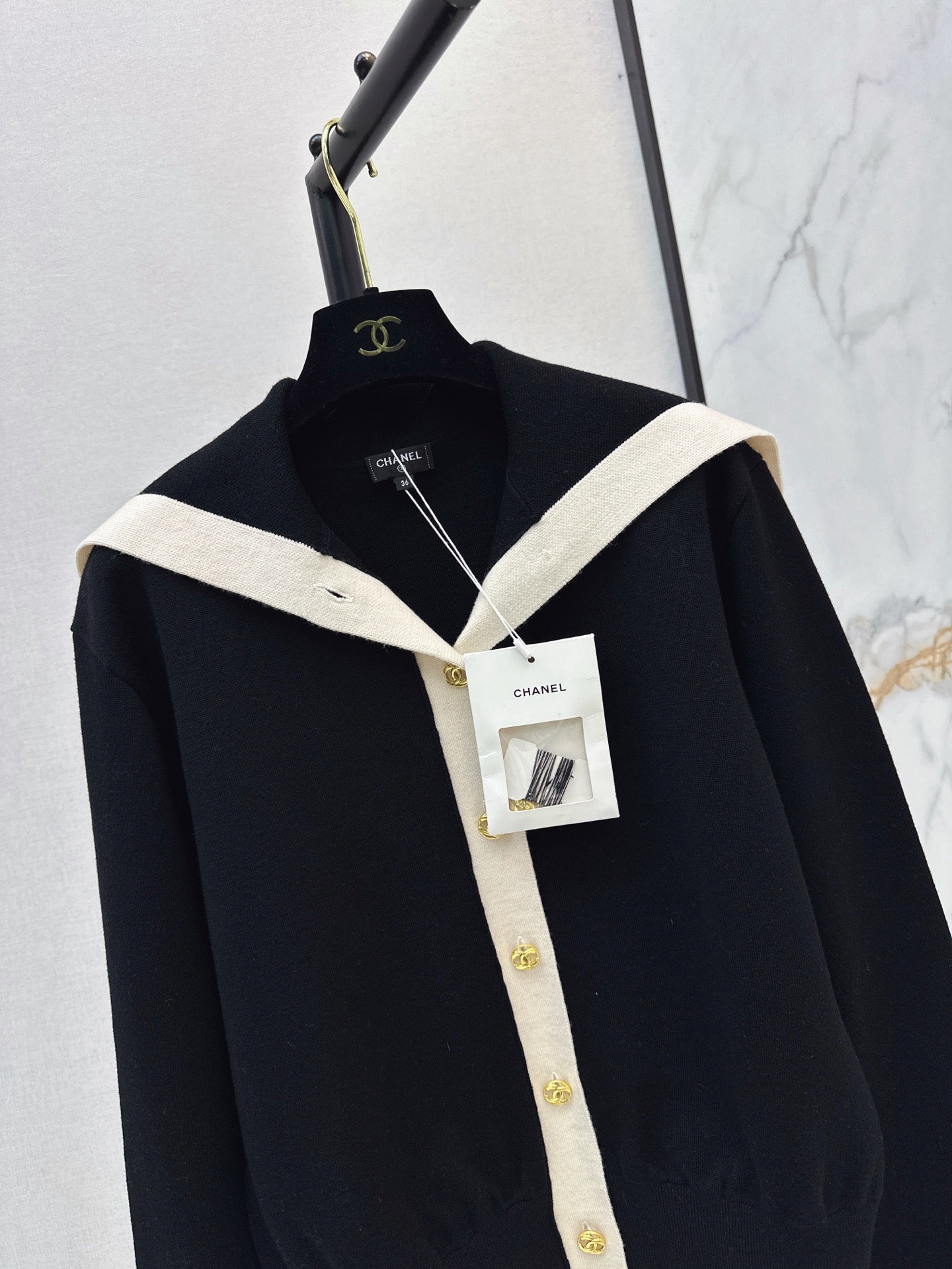 🔥Highest Quality🔥 26FW New Color-Block Nautical-Style Collared Knit Cardigan 🖤