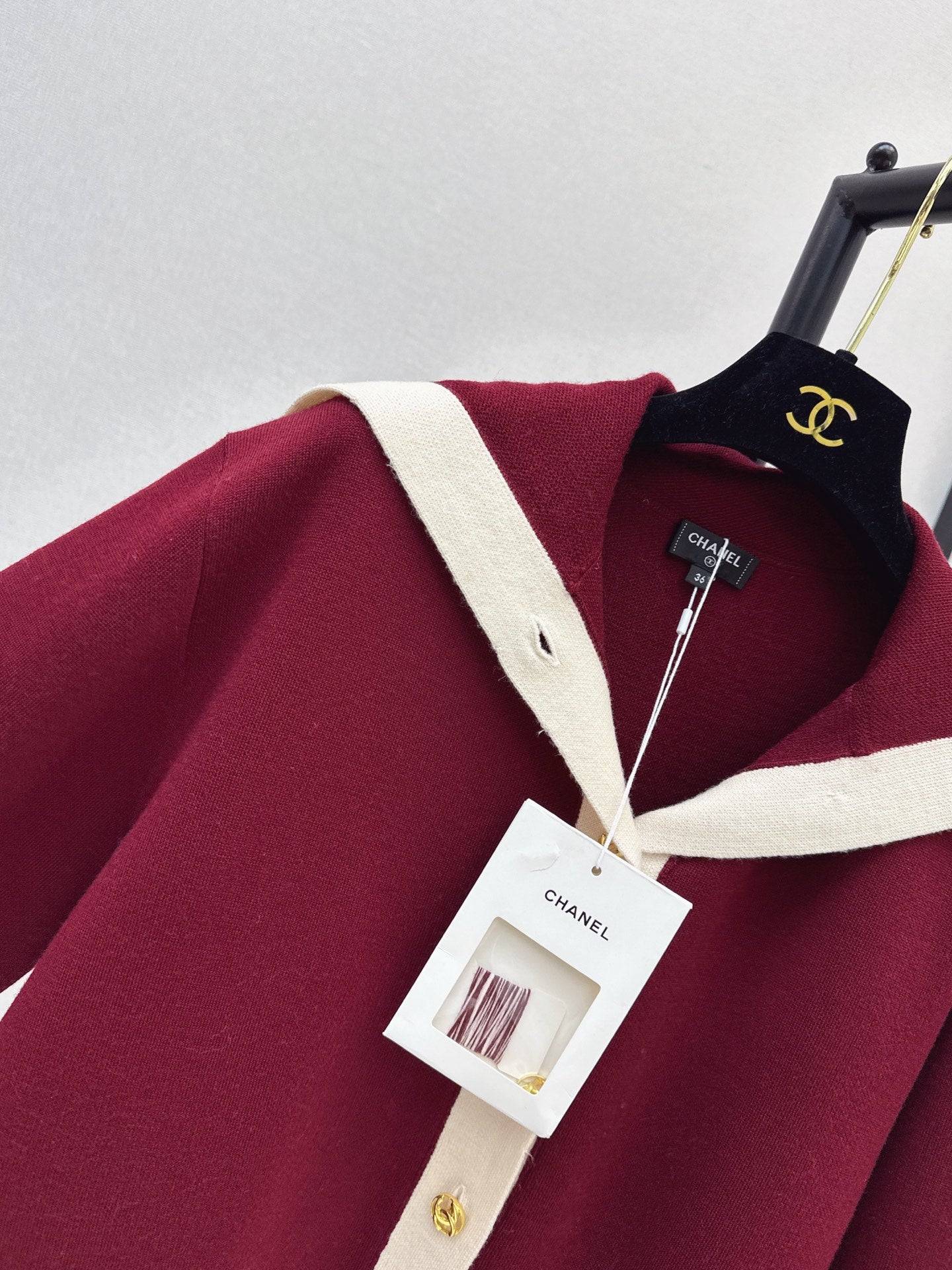 🔥Highest Quality🔥 26FW New Color-Block Nautical-Style Collared Knit Cardigan 🖤