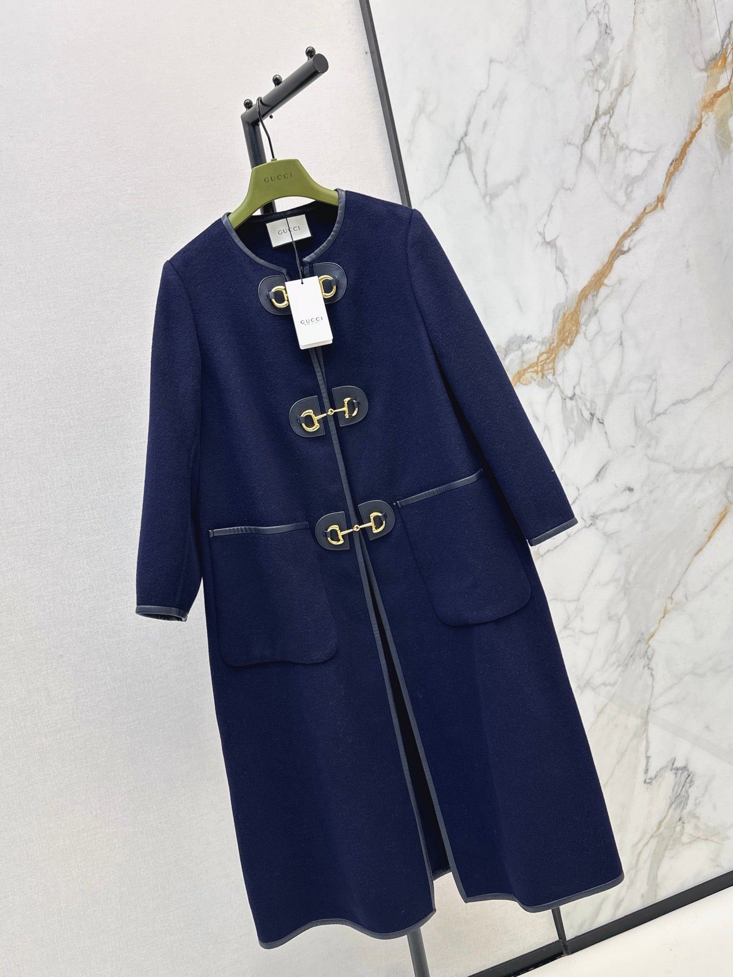 26FW New Long Coat with Horseshoe Buckle Detail 🖤